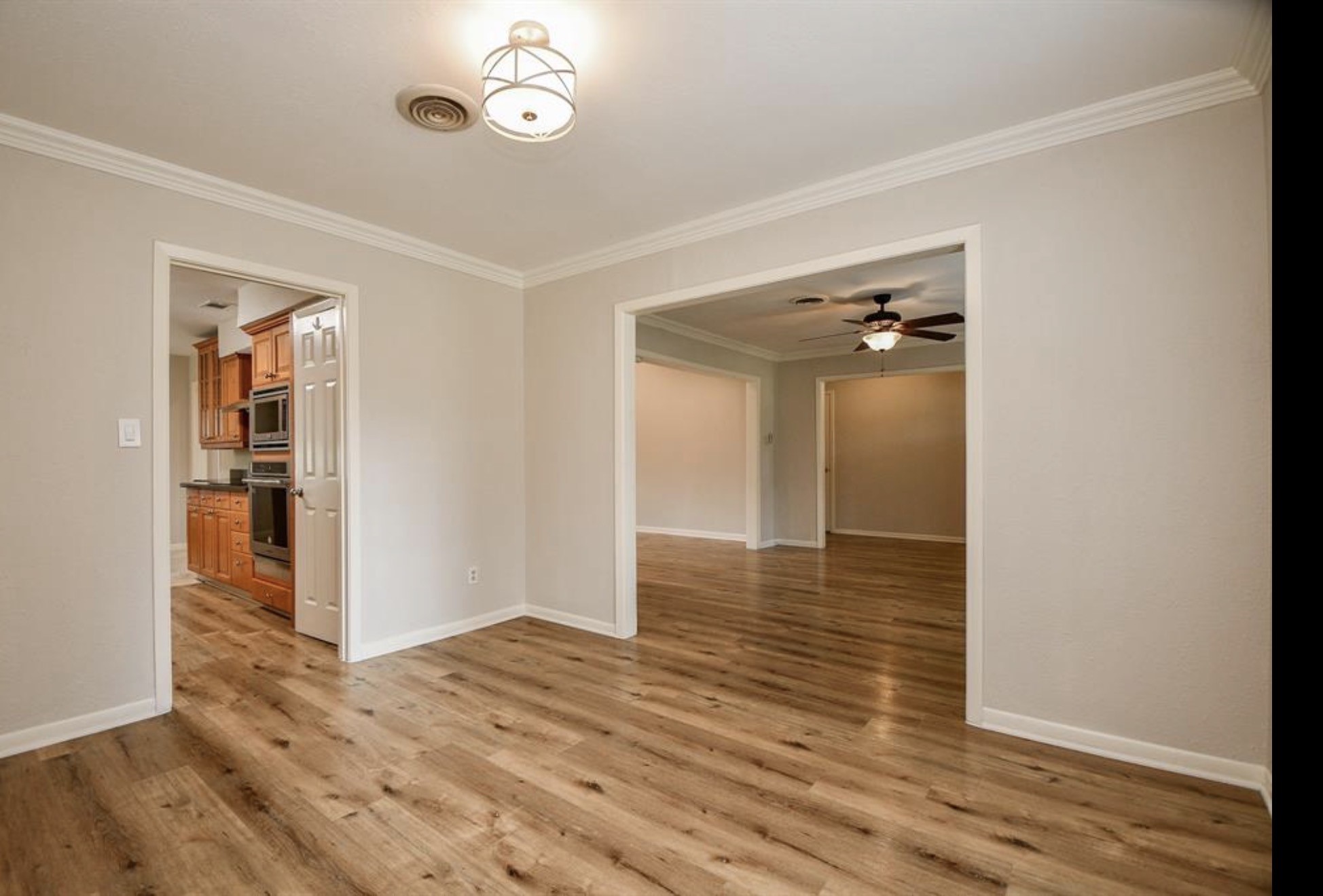10706 Inwood Drive Property Photo 12