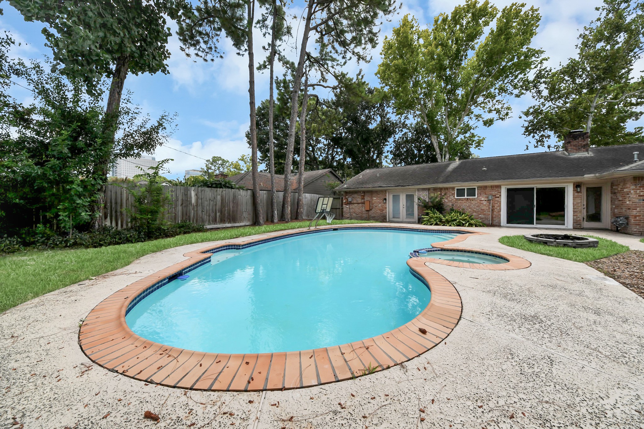 10706 Inwood Drive Property Photo 29