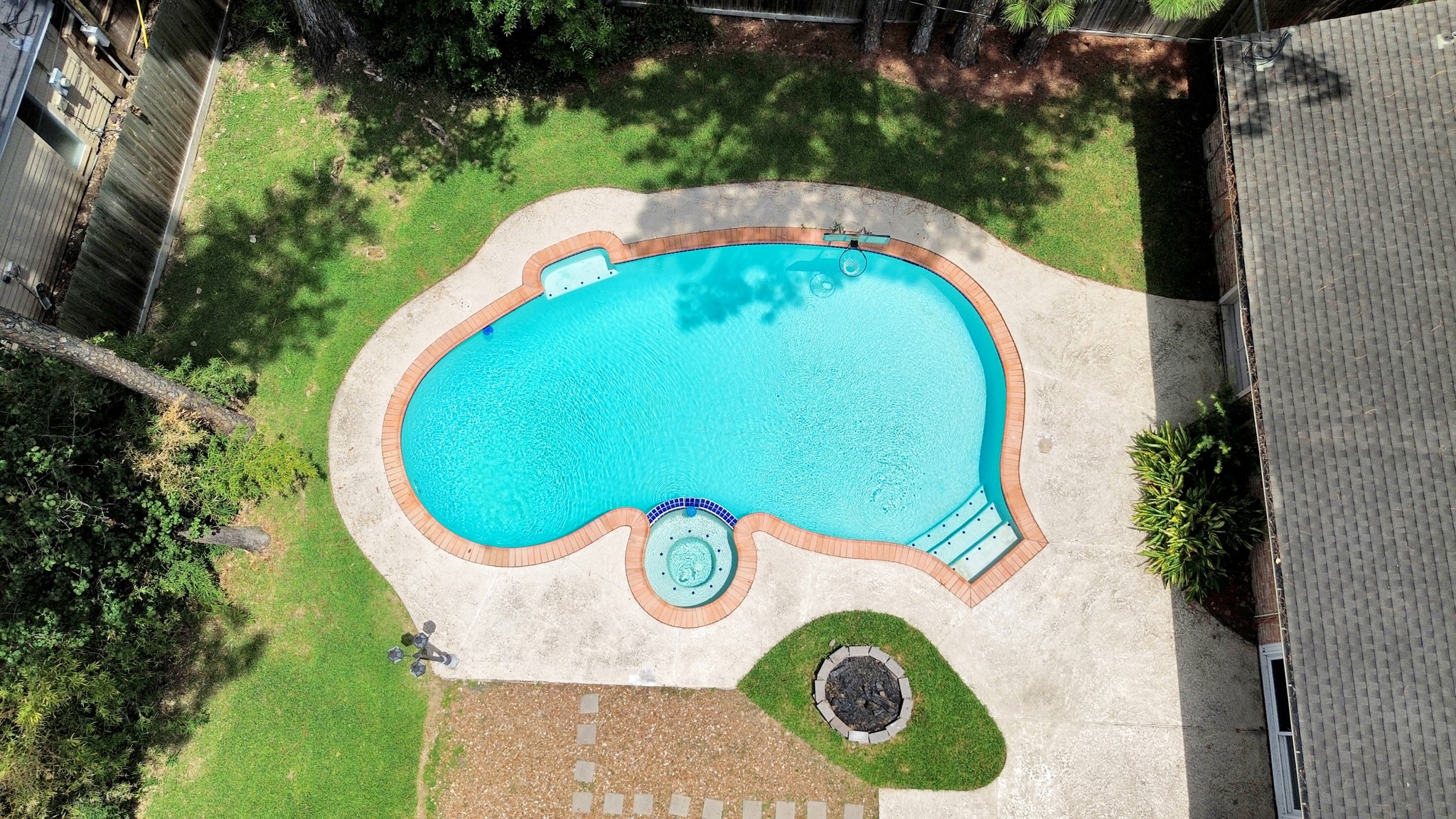 10706 Inwood Drive Property Photo 32
