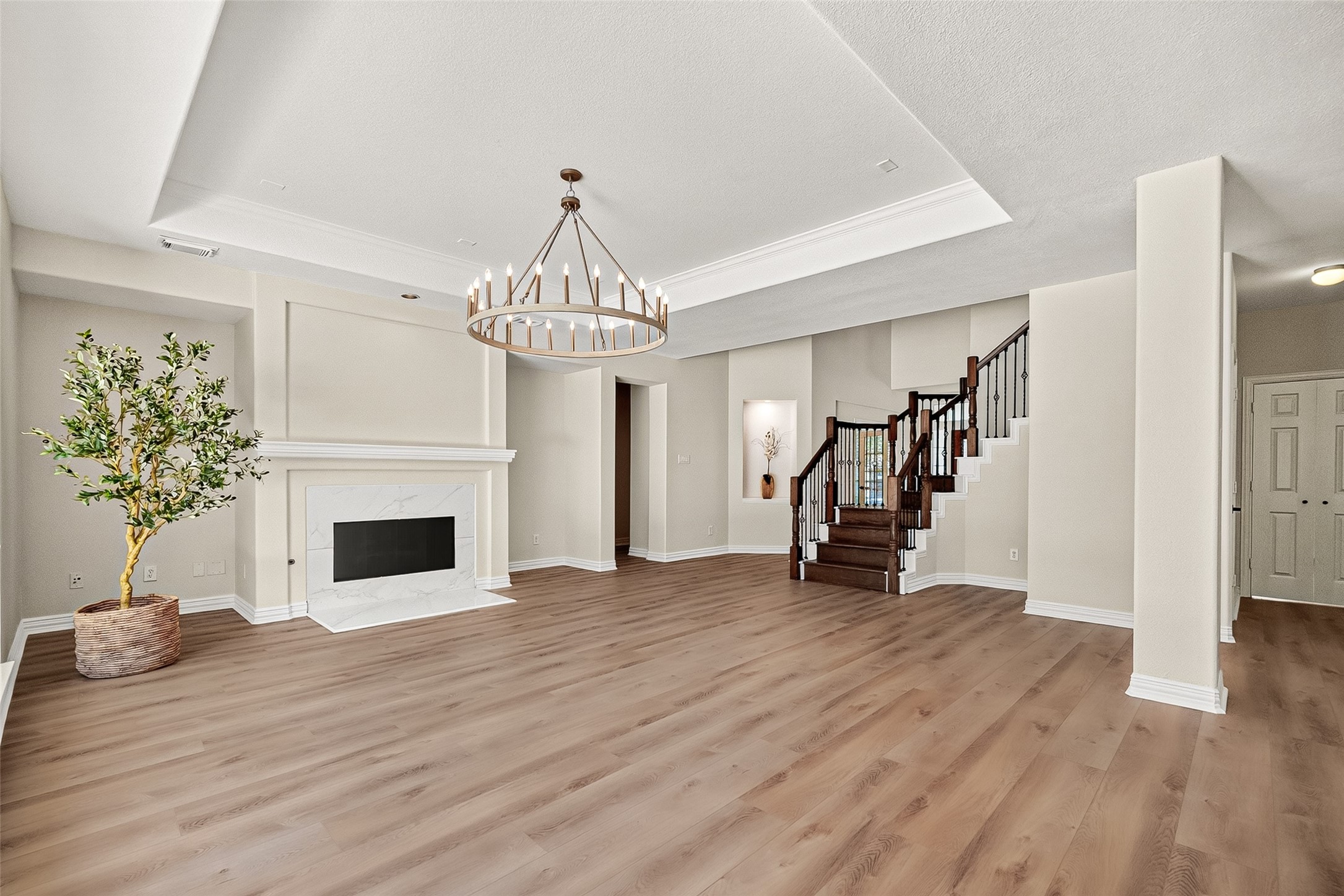 45 Marquise Oaks Place Place Property Photo 6