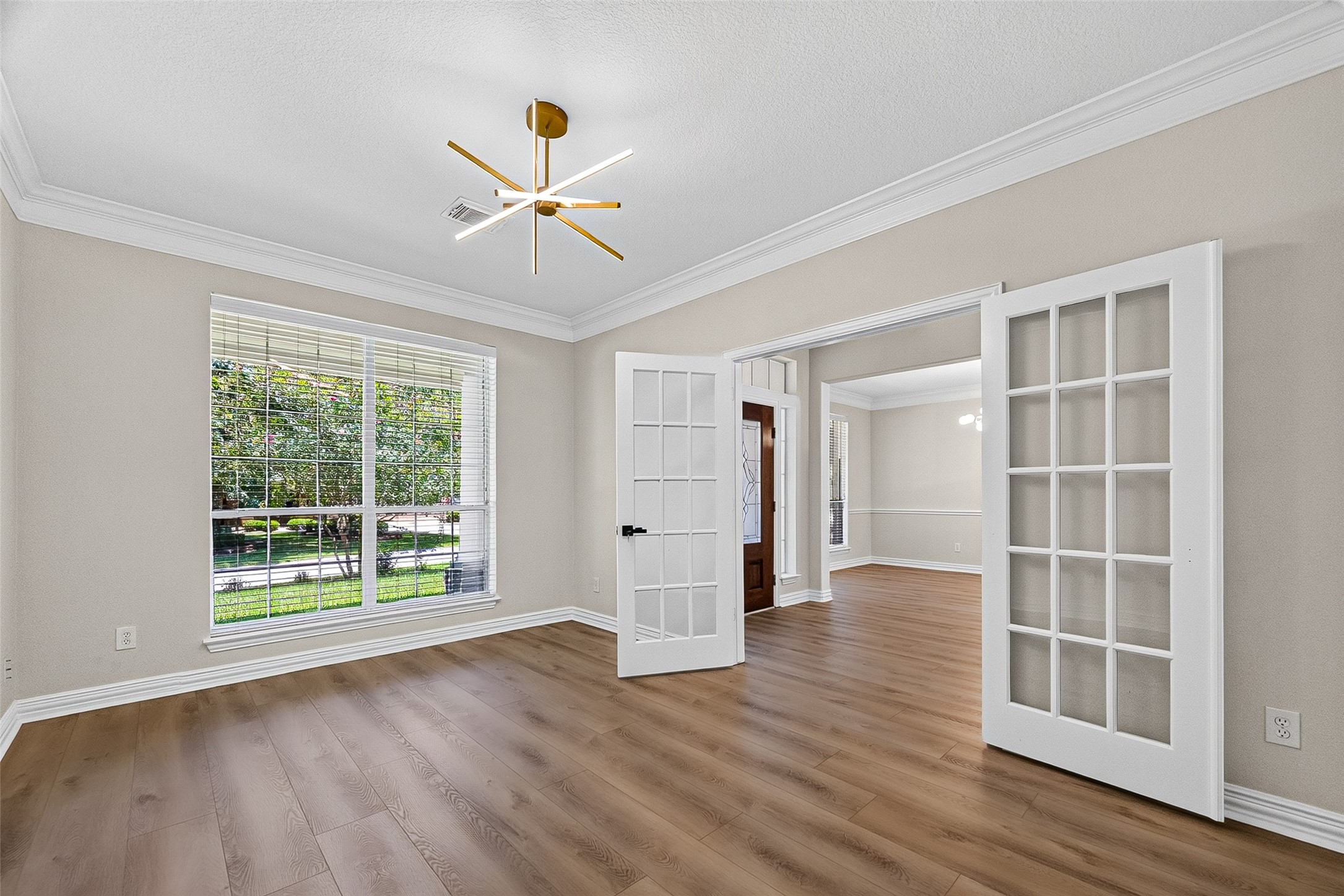 45 Marquise Oaks Place Place Property Photo 8