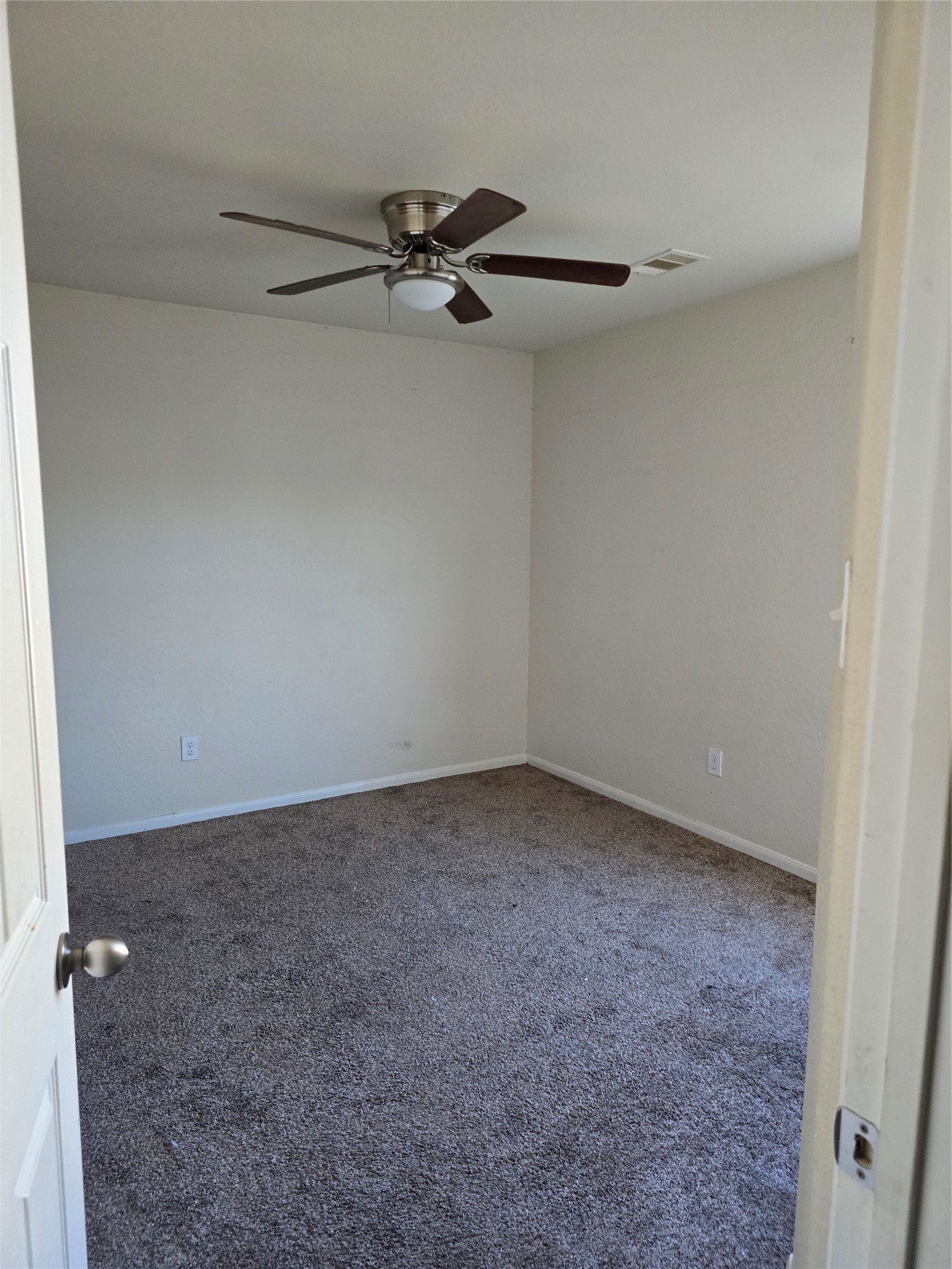 4807 Hackamore Brook Court Property Photo 15
