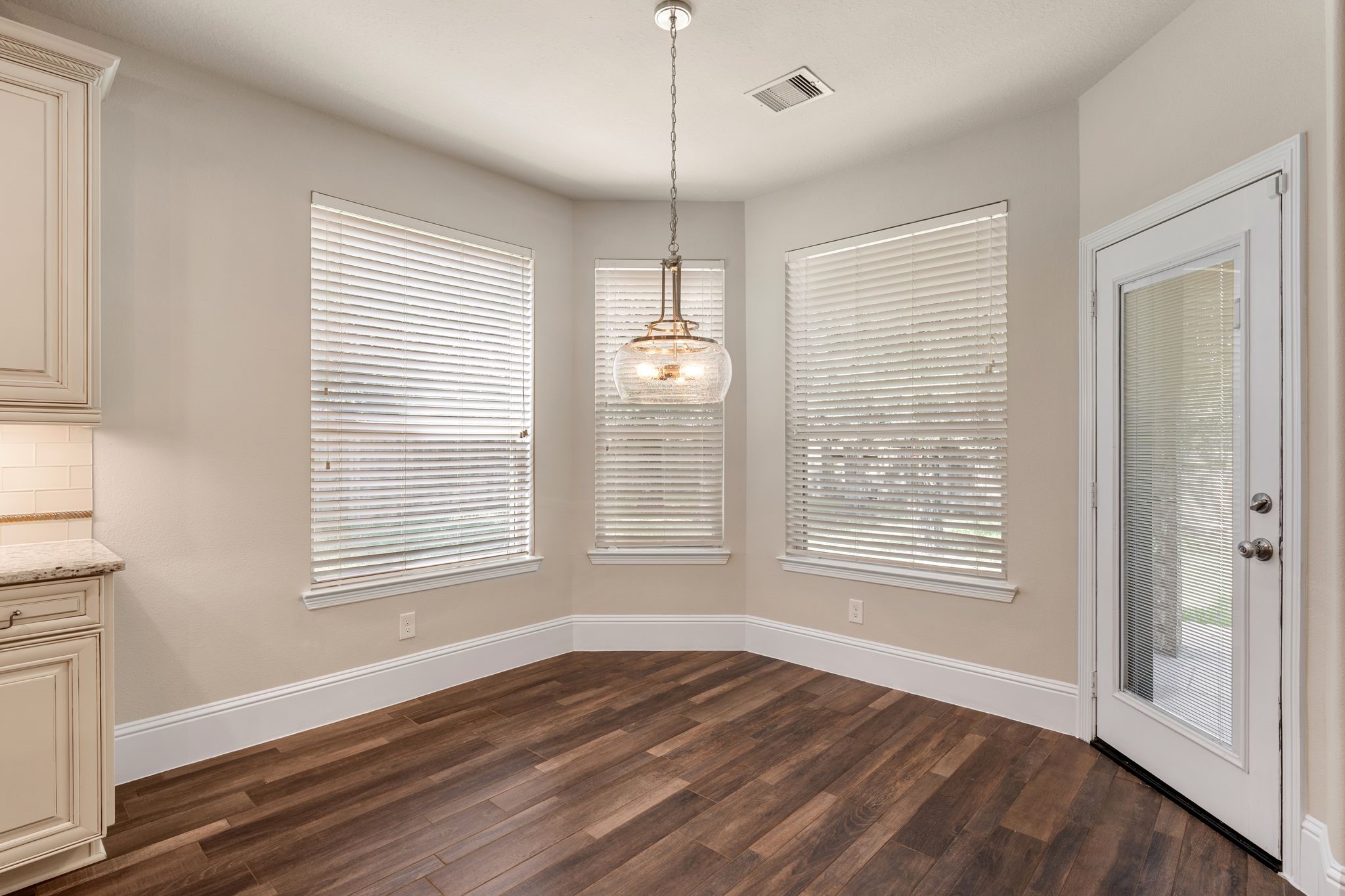 19 Cohasset Place Property Photo 16