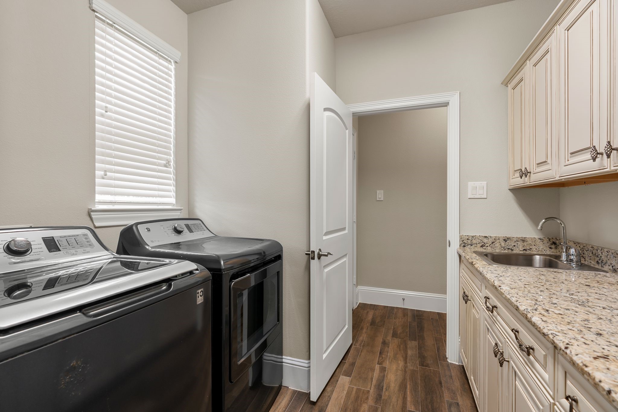 19 Cohasset Place Property Photo 29