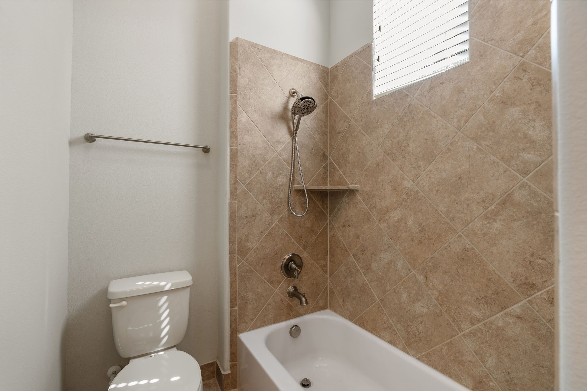 19 Cohasset Place Property Photo 34