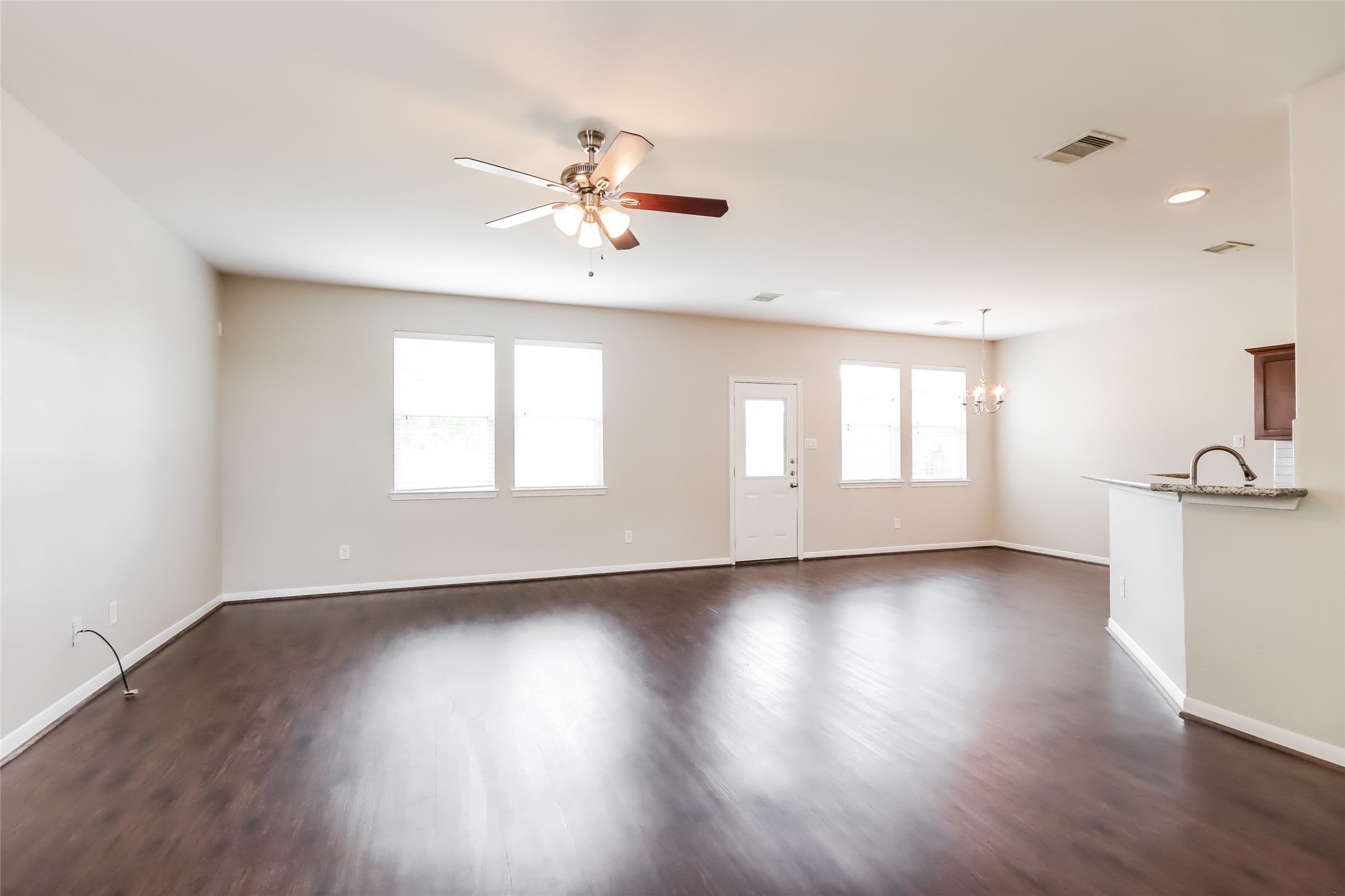 18702 Walden Glen Circle Property Photo 3