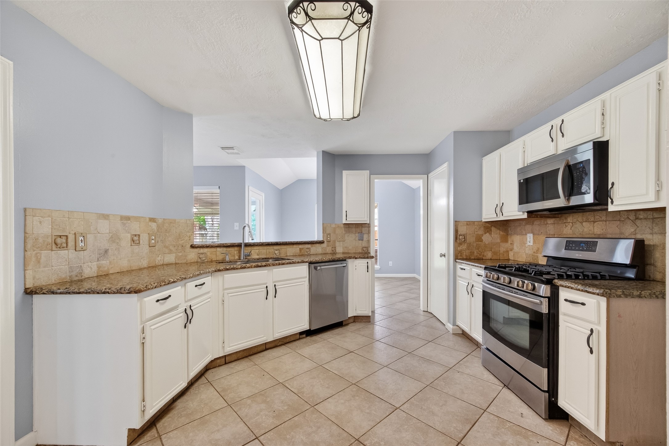 3608 Lochmoor Lane Property Photo 21
