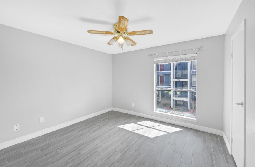 18519 Egret Bay Boulevard 1803 Property Photo 12