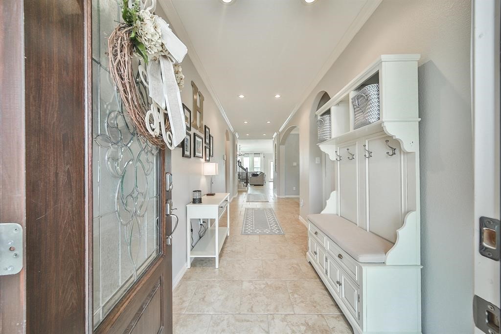 8510 Brinklow Point Drive Property Photo 3