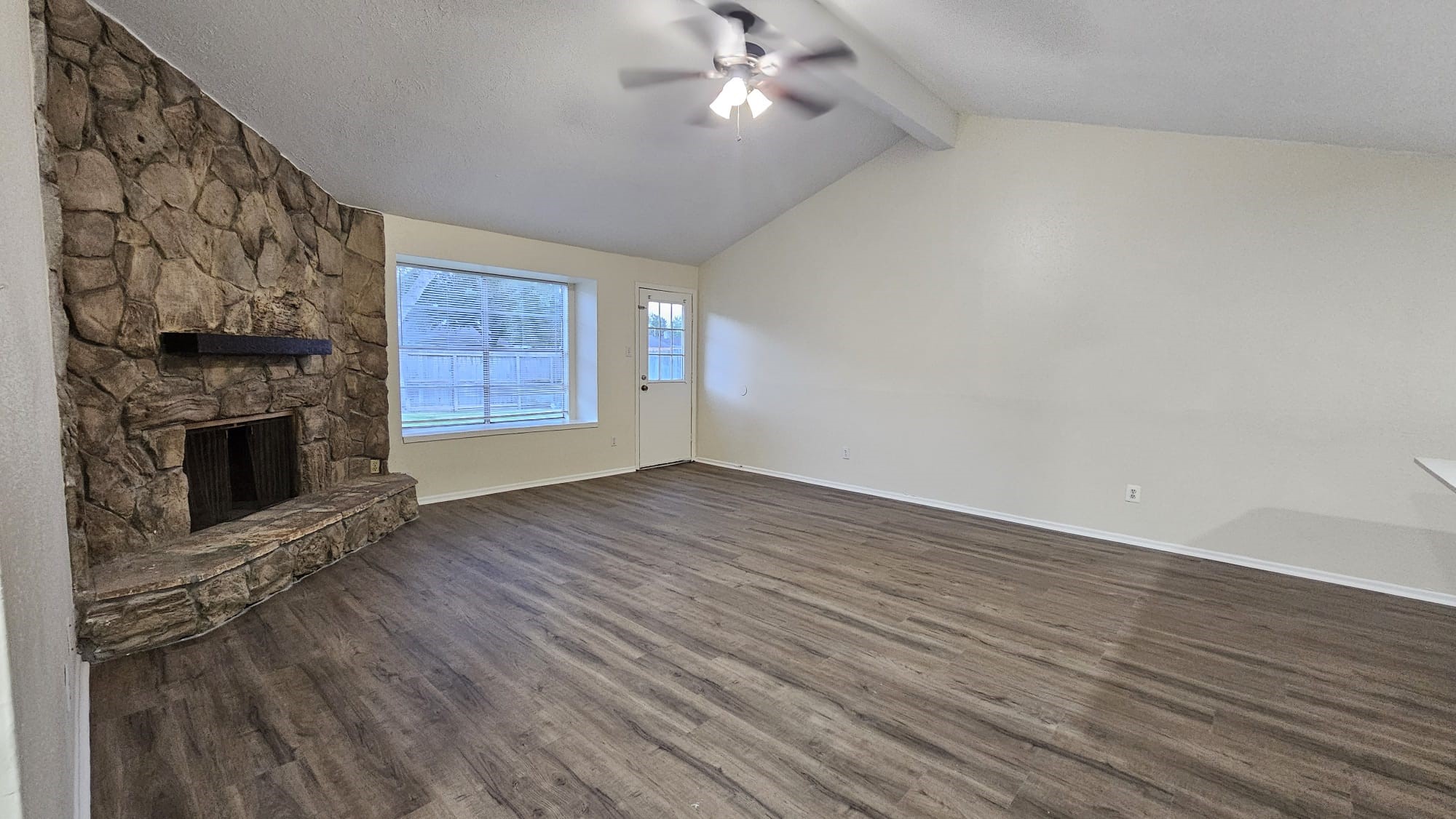 10303 Old Towne Lane Property Photo 5