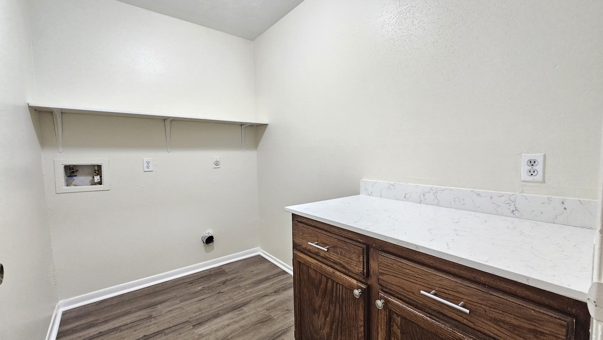 10303 Old Towne Lane Property Photo 18