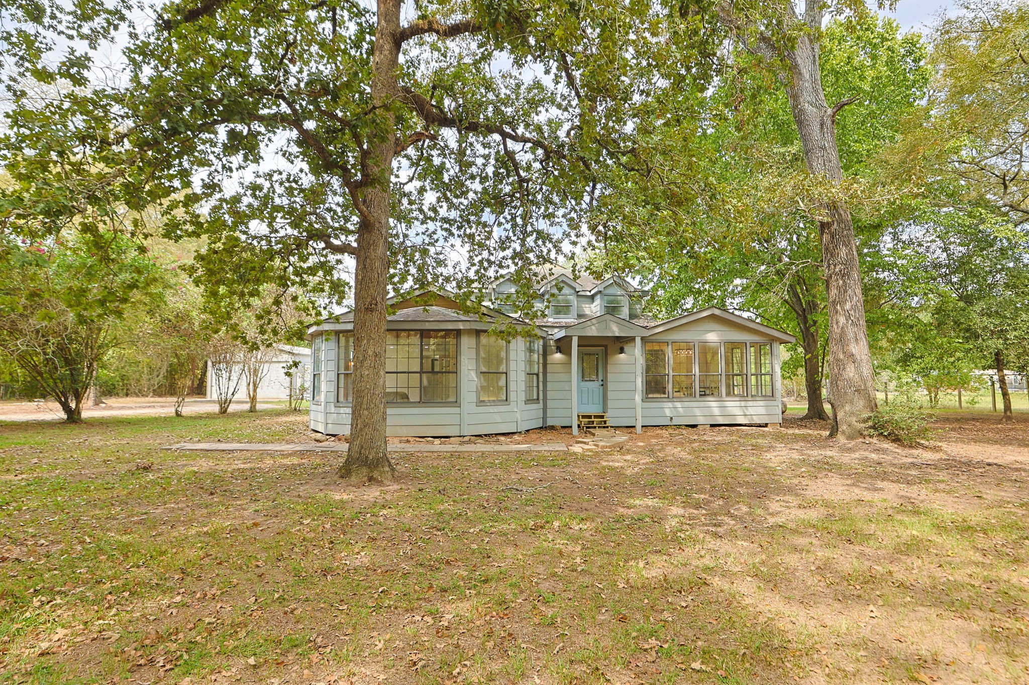 25752 Deer Trail Property Photo 1