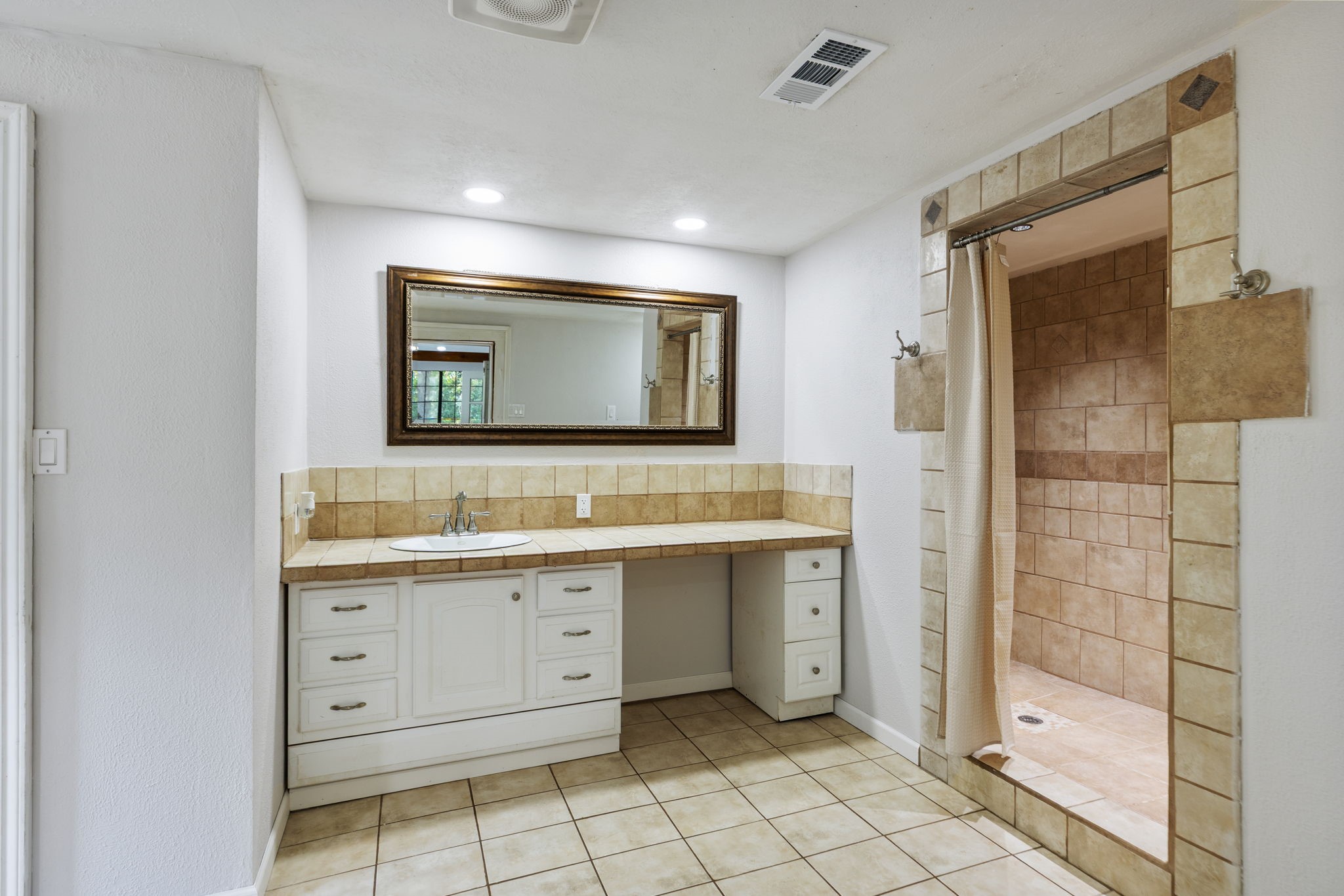 25752 Deer Trail Property Photo 28