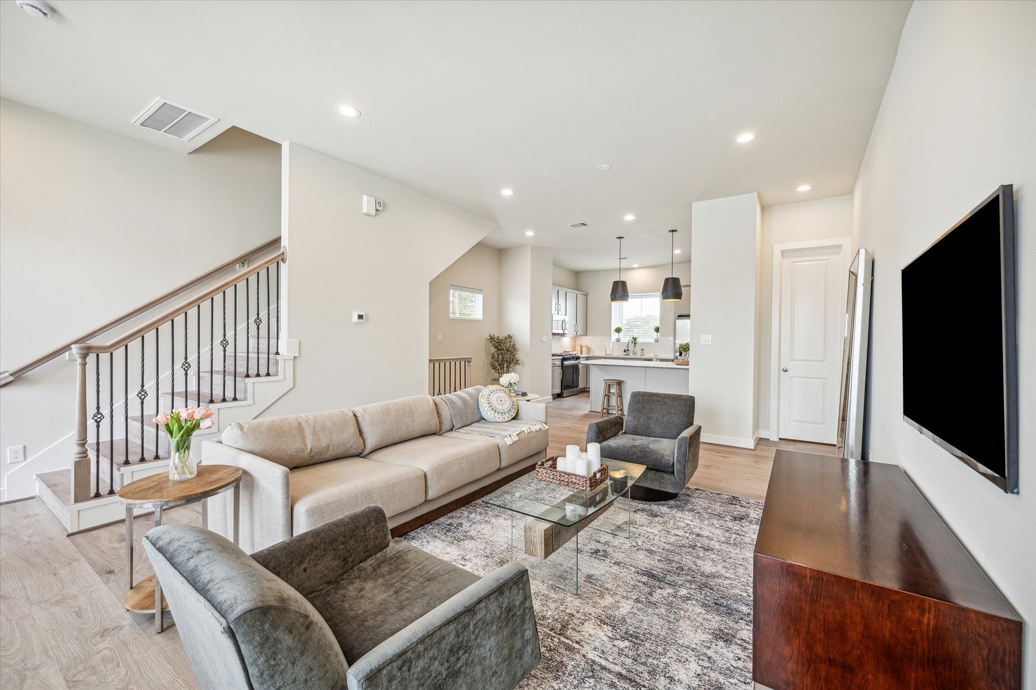 141 Eastwood Street Property Photo 6