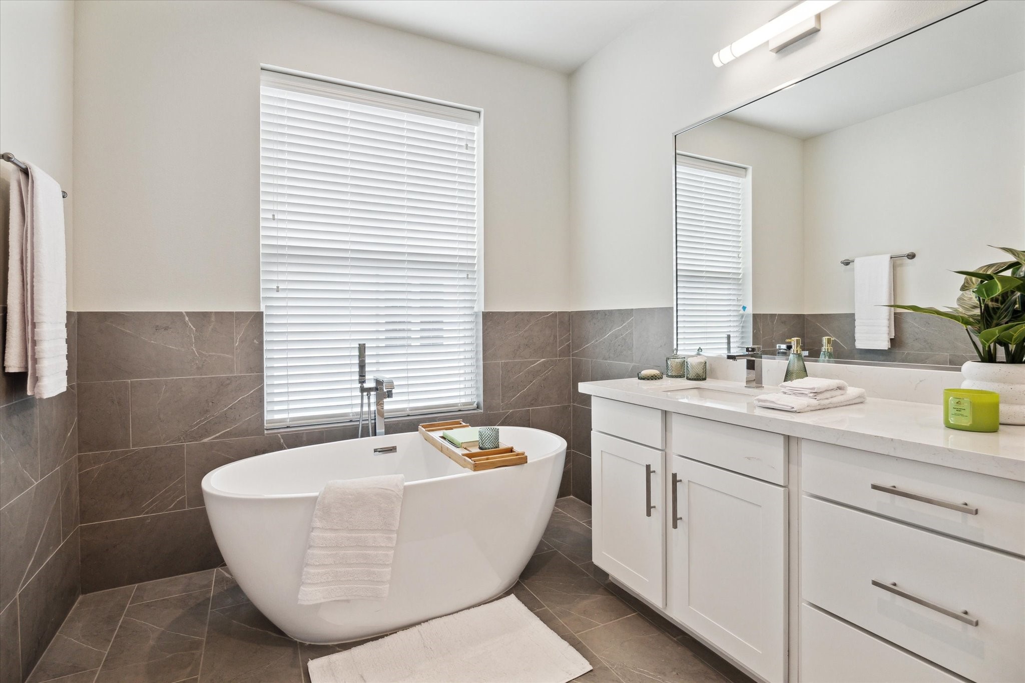 141 Eastwood Street Property Photo 20