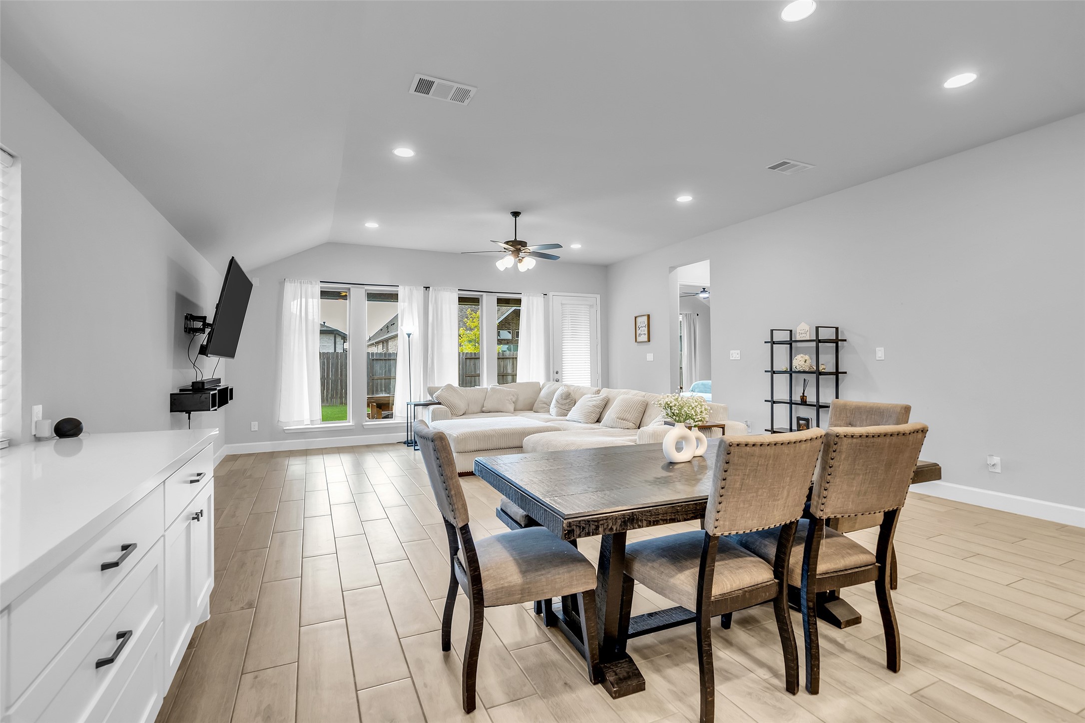 30047 Gold Finch Place Property Photo 15