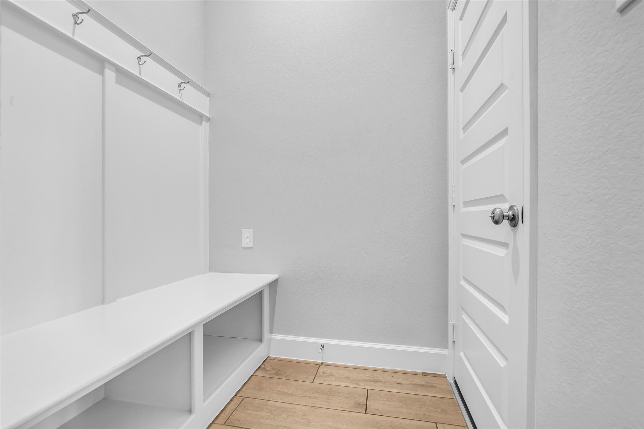 30047 Gold Finch Place Property Photo 32