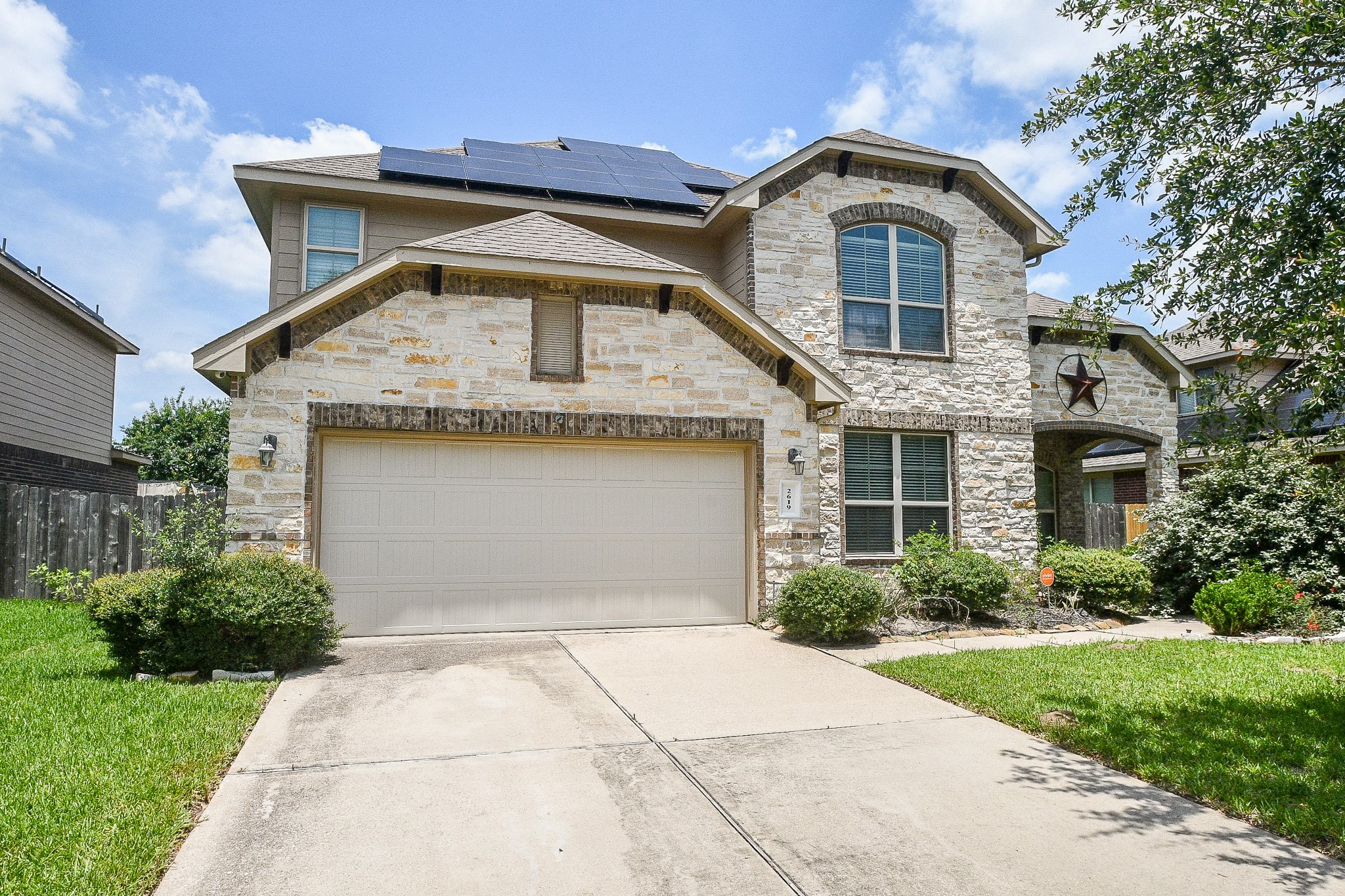 2619 Colony Haven Circle Property Photo 1