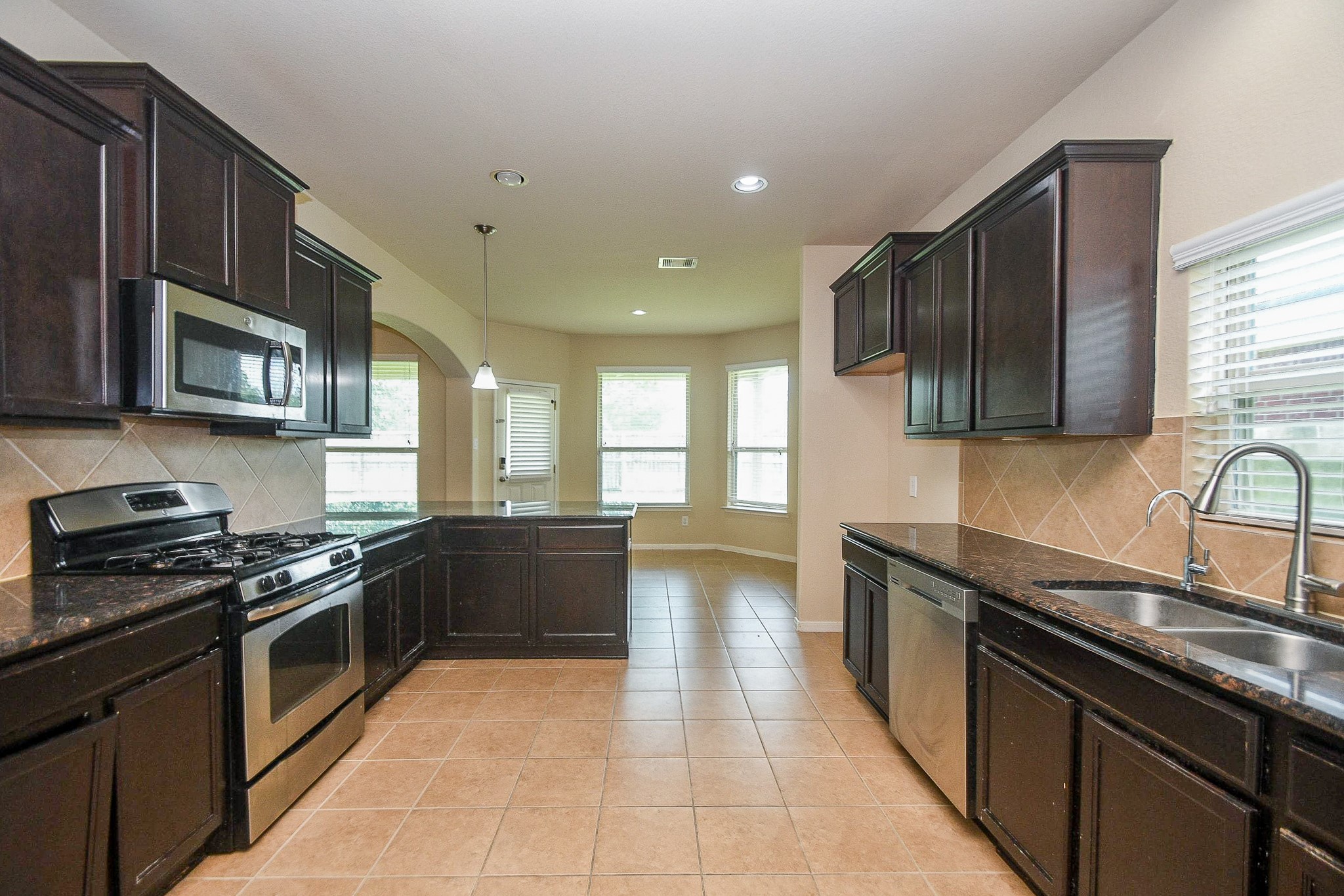 2619 Colony Haven Circle Property Photo 8