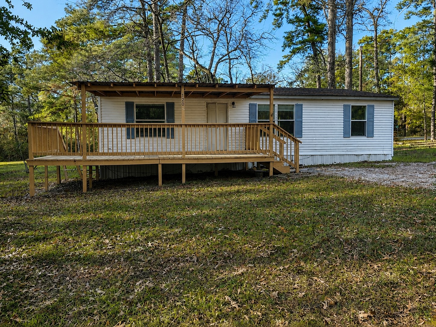 120 Acorn Property Photo 1