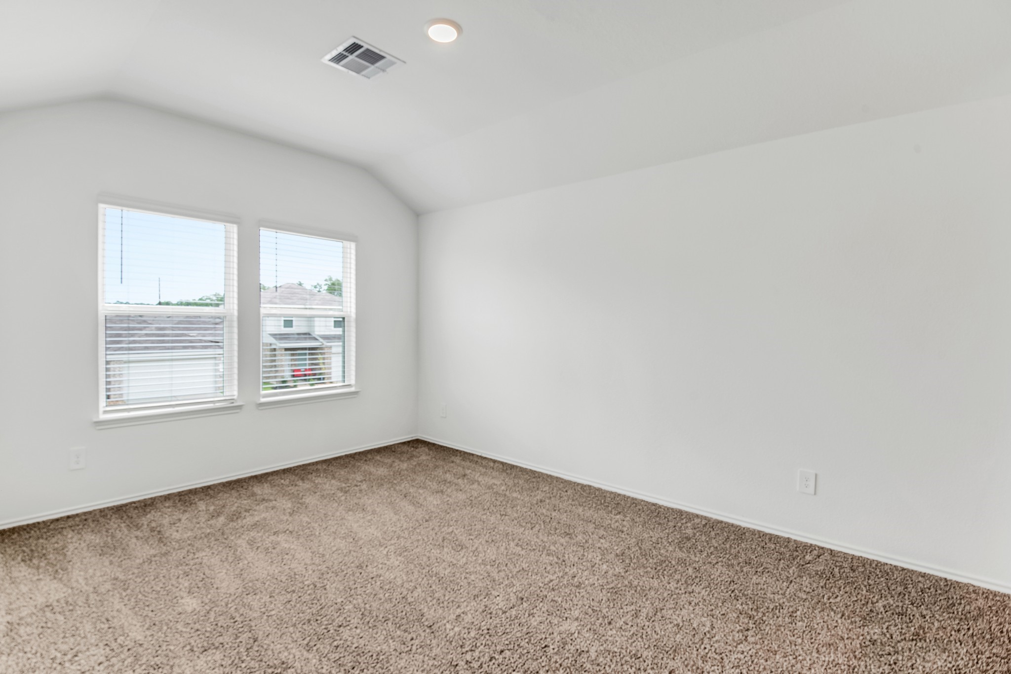 5710 Redstone Gardens Dr Property Photo 32