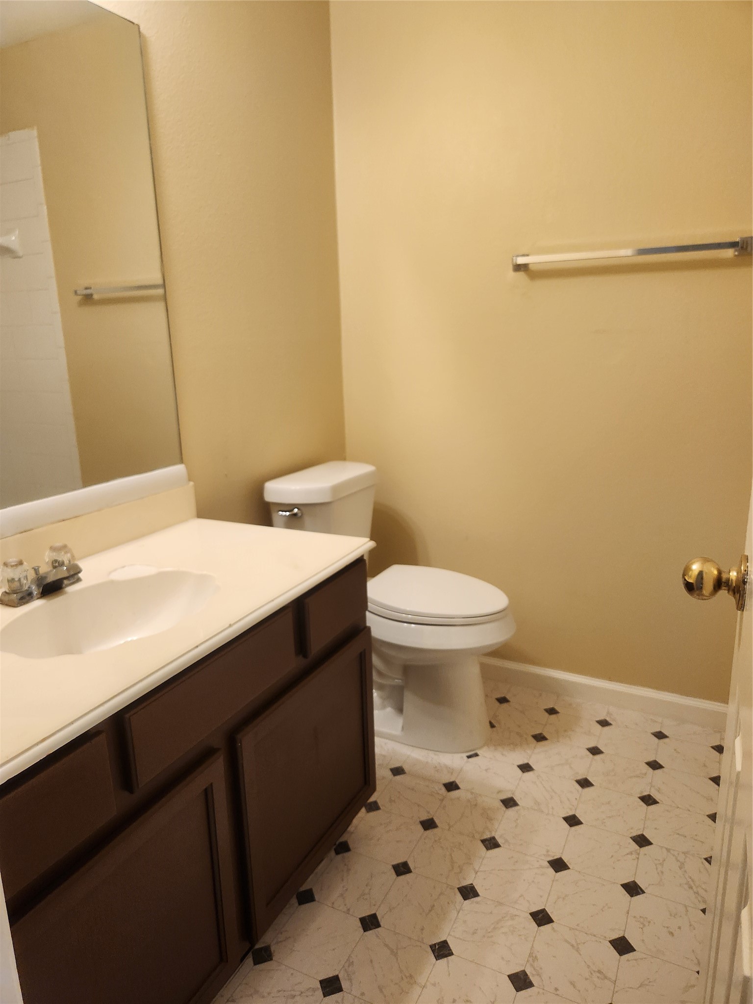 7631 Goudin Drive Property Photo 17