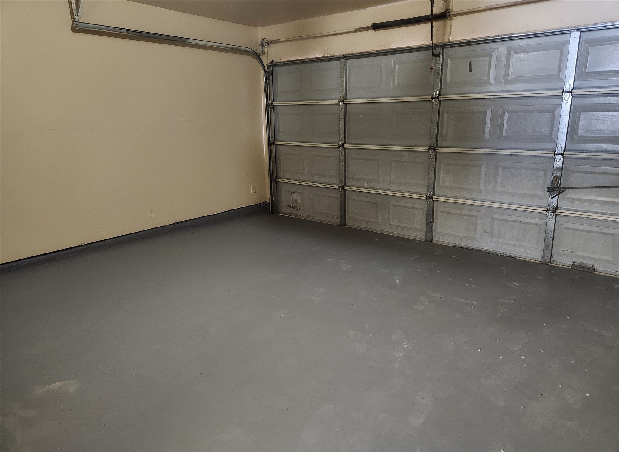 7631 Goudin Drive Property Photo 20
