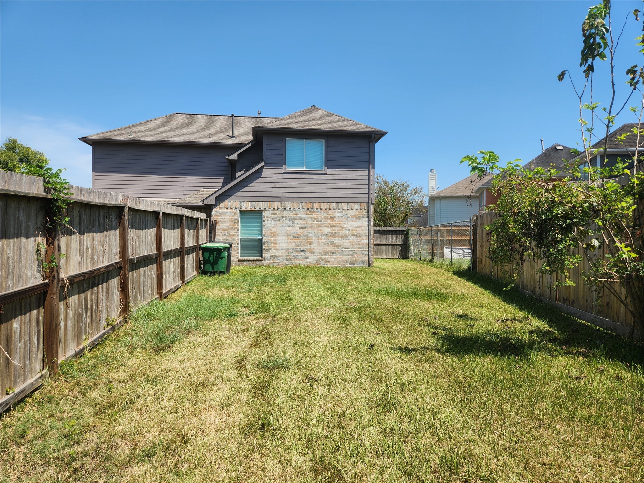 7631 Goudin Drive Property Photo 21