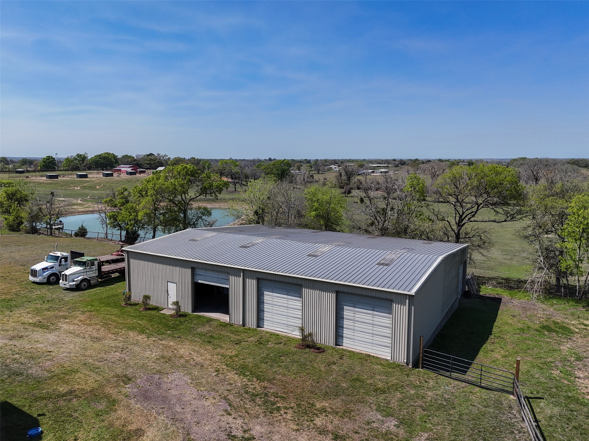 17260 Highway 6 Property Photo 4
