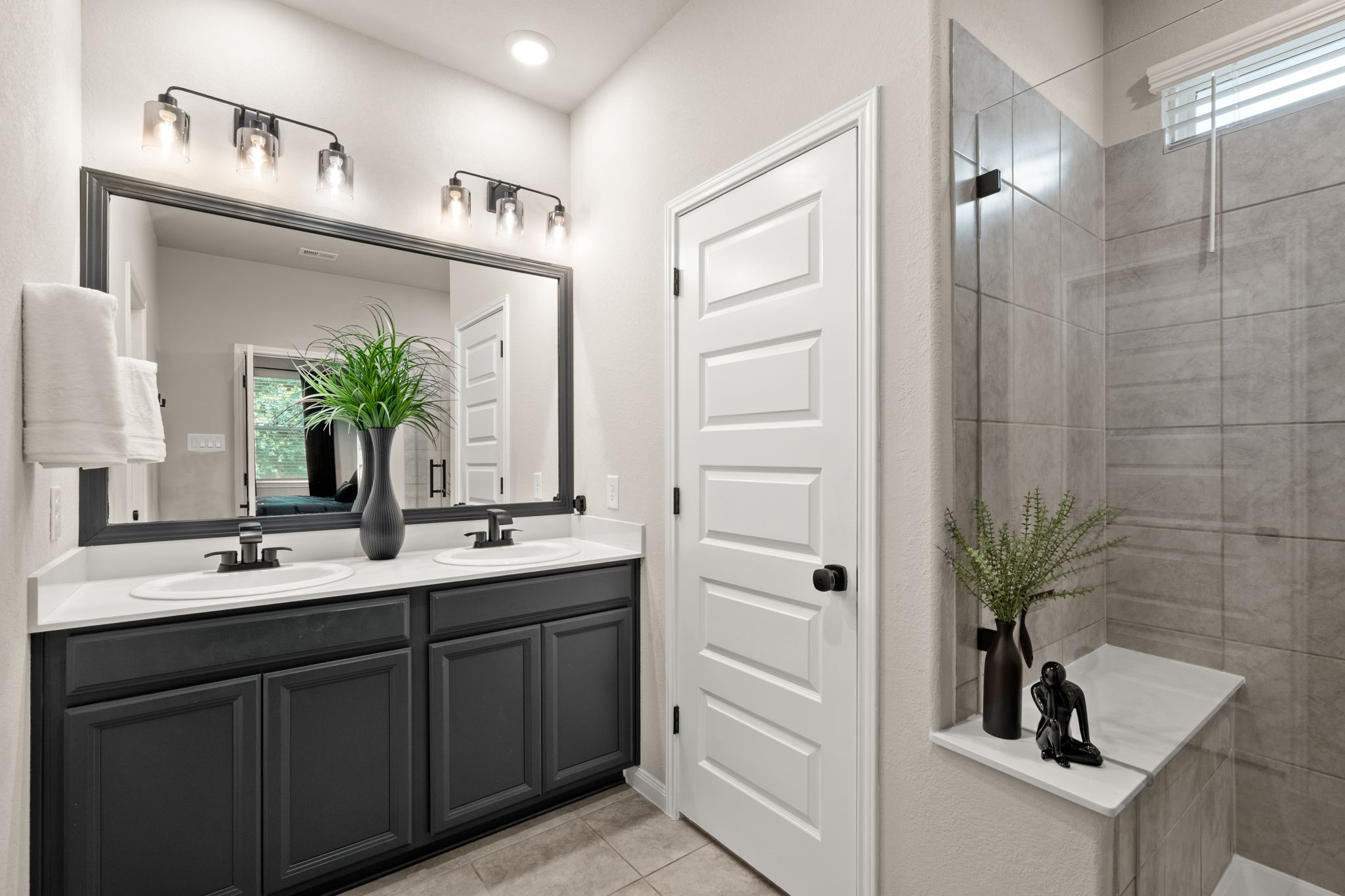 7067 Silverleaf Oak Street Property Photo 17