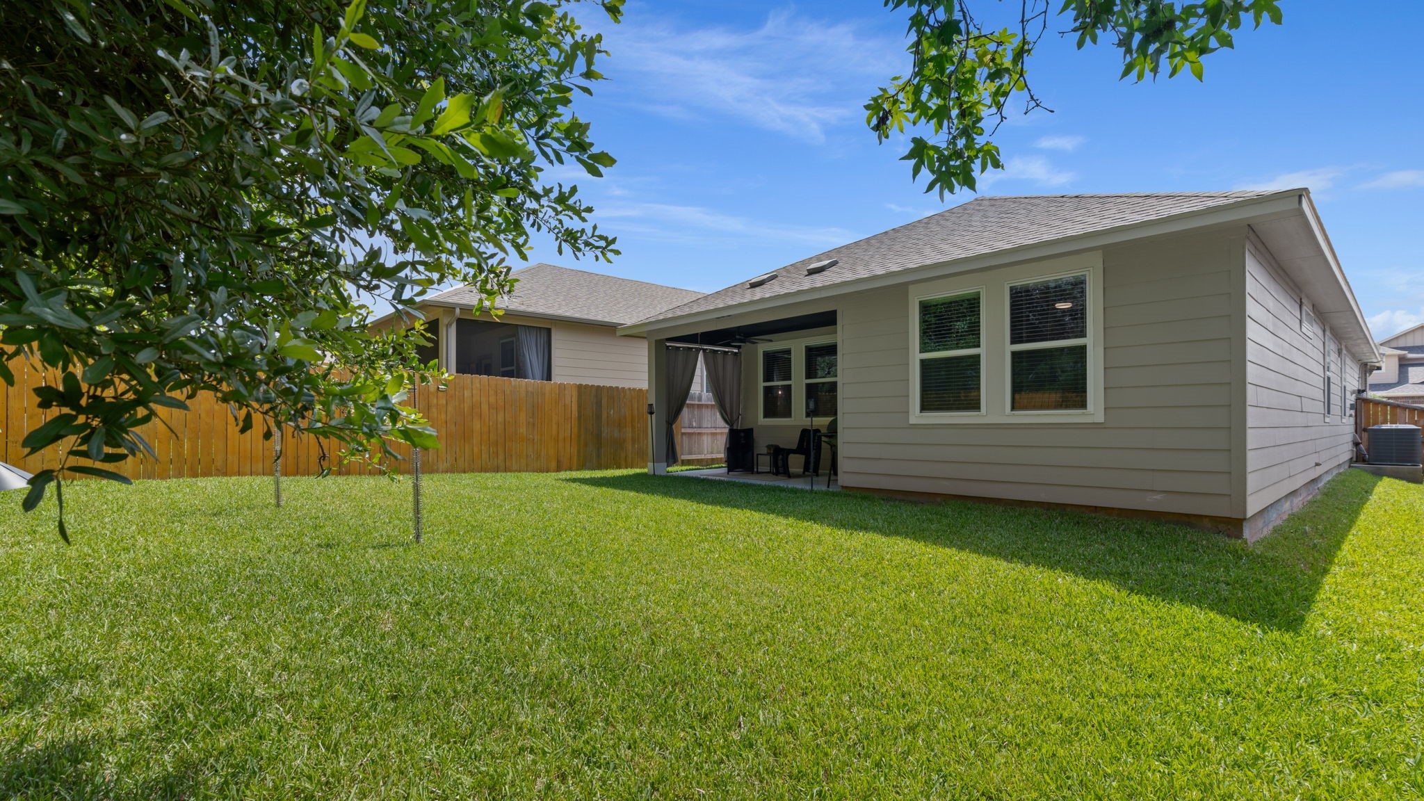 7067 Silverleaf Oak Street Property Photo 24