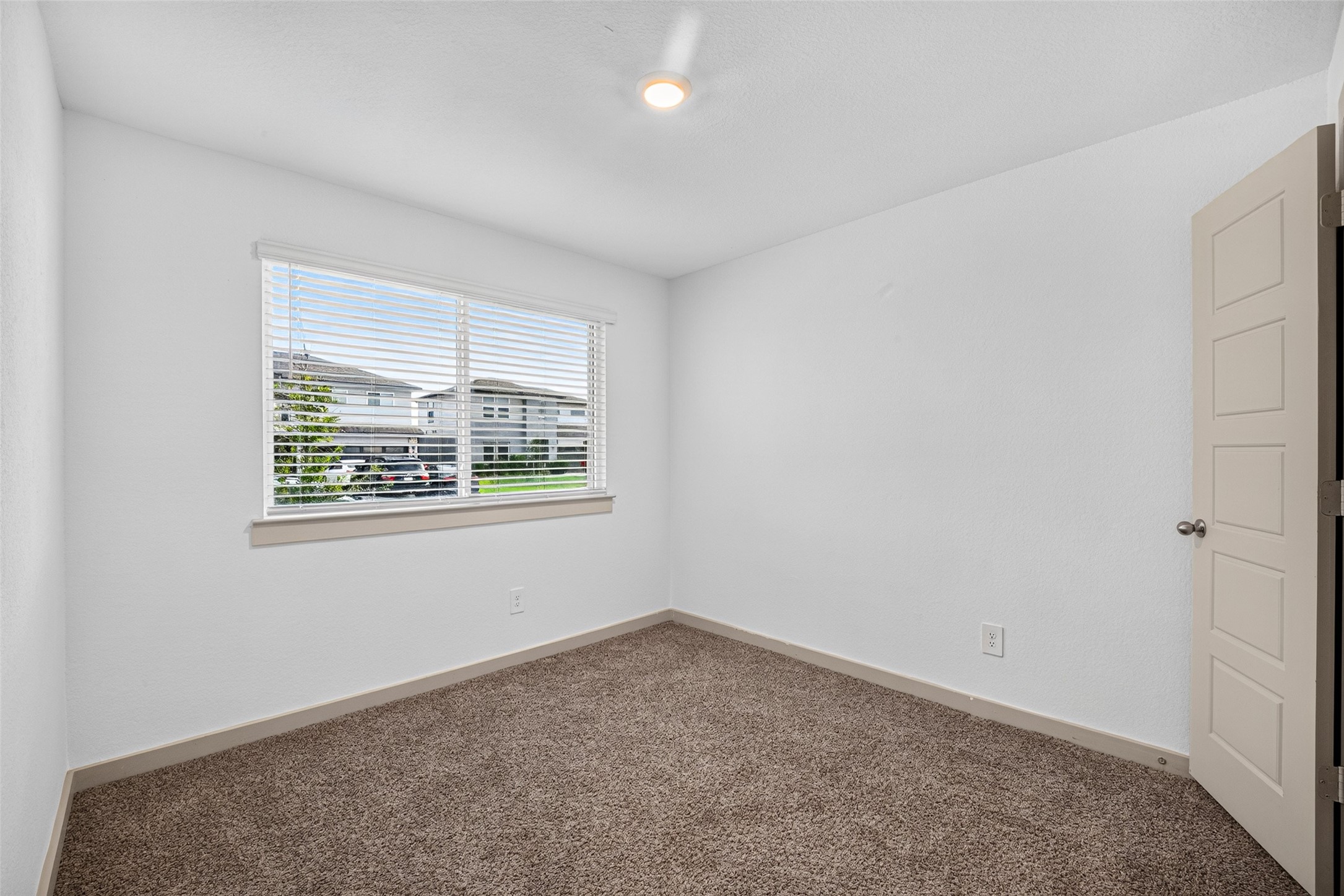 711 Boer Plains Drive Property Photo 17