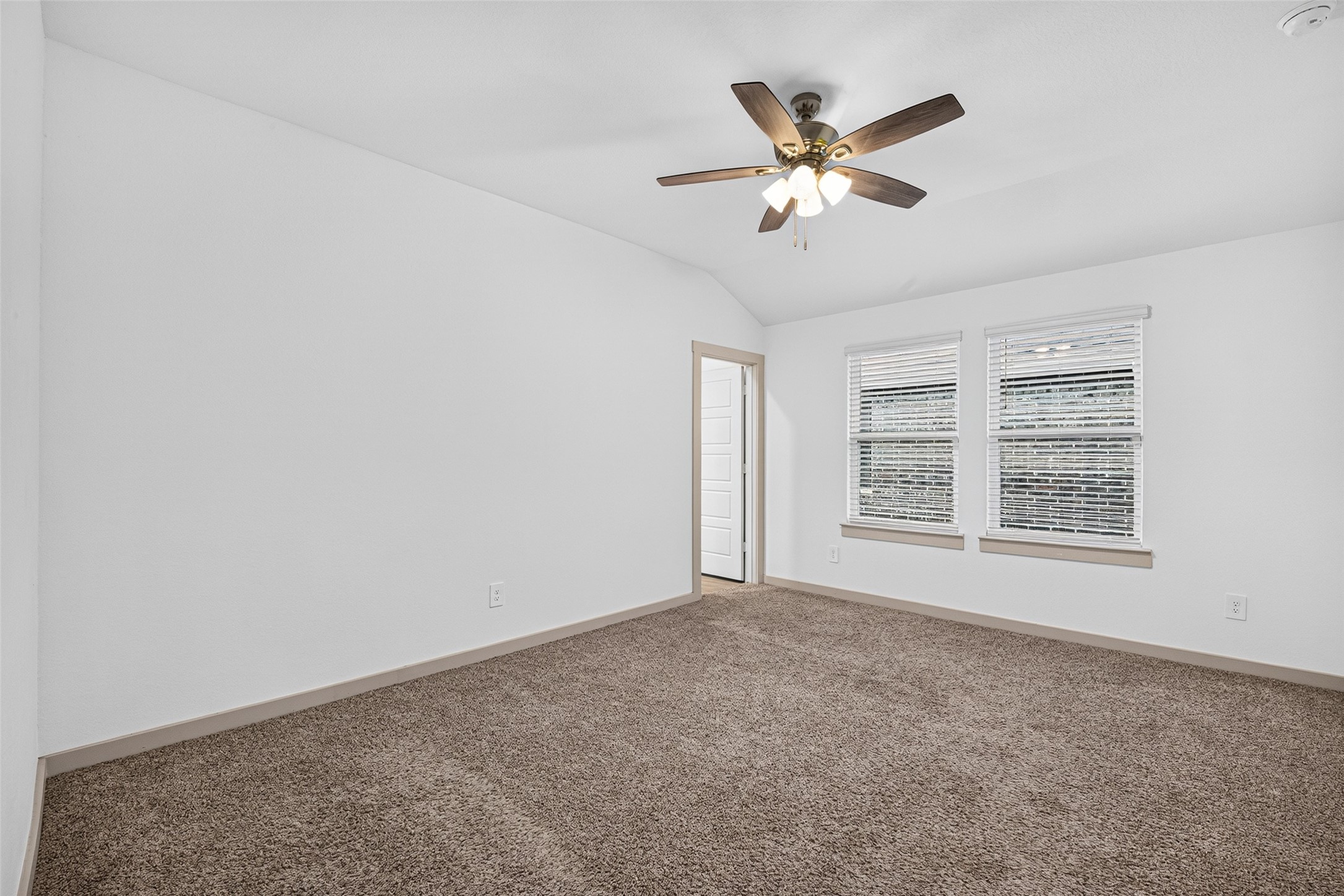 711 Boer Plains Drive Property Photo 21