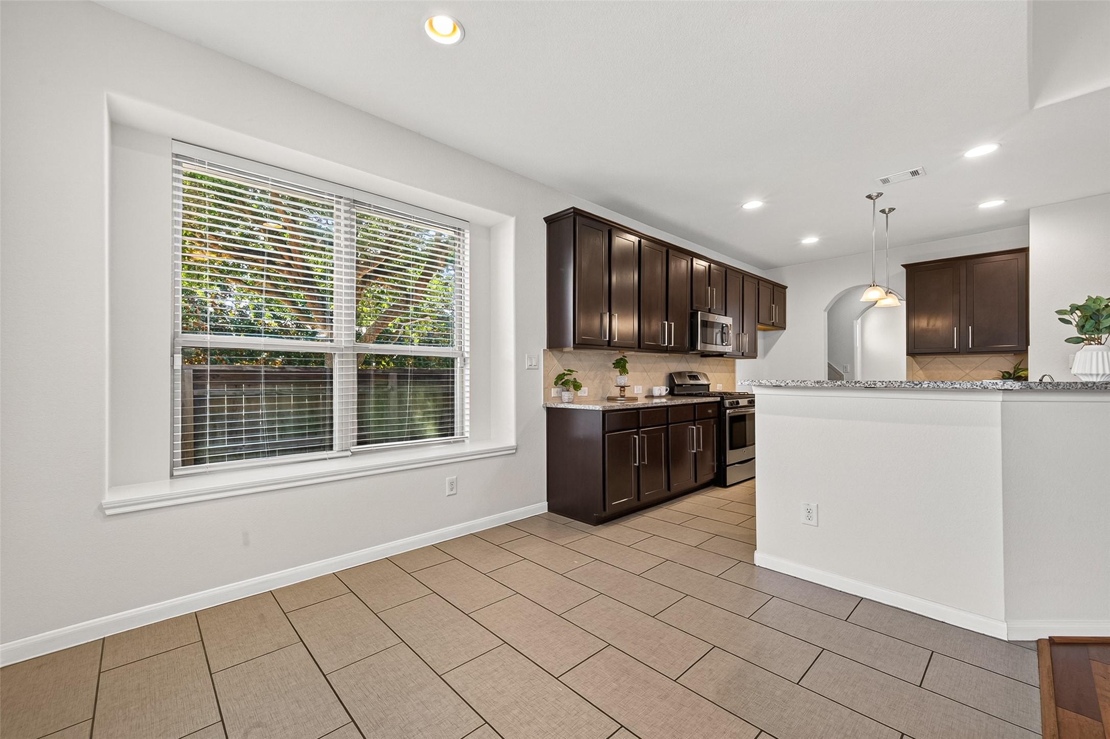 7102 Baitland Drive Property Photo 15