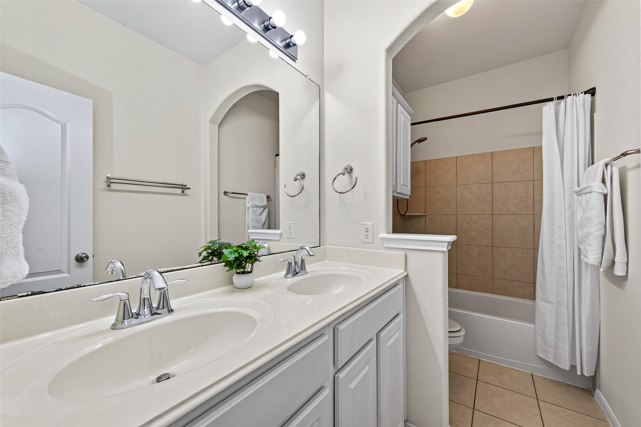 7102 Baitland Drive Property Photo 24