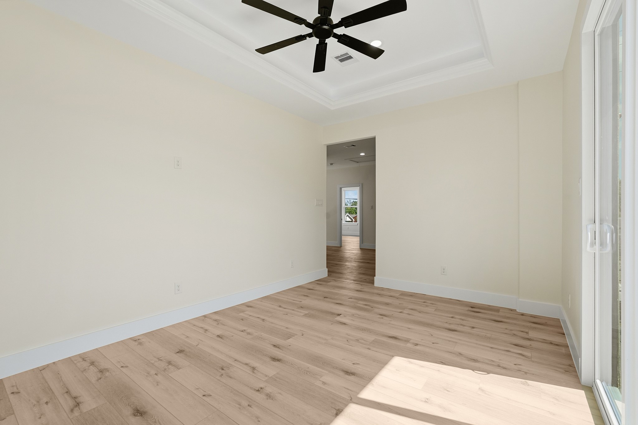 16654 Laurelwood Drive Property Photo 36
