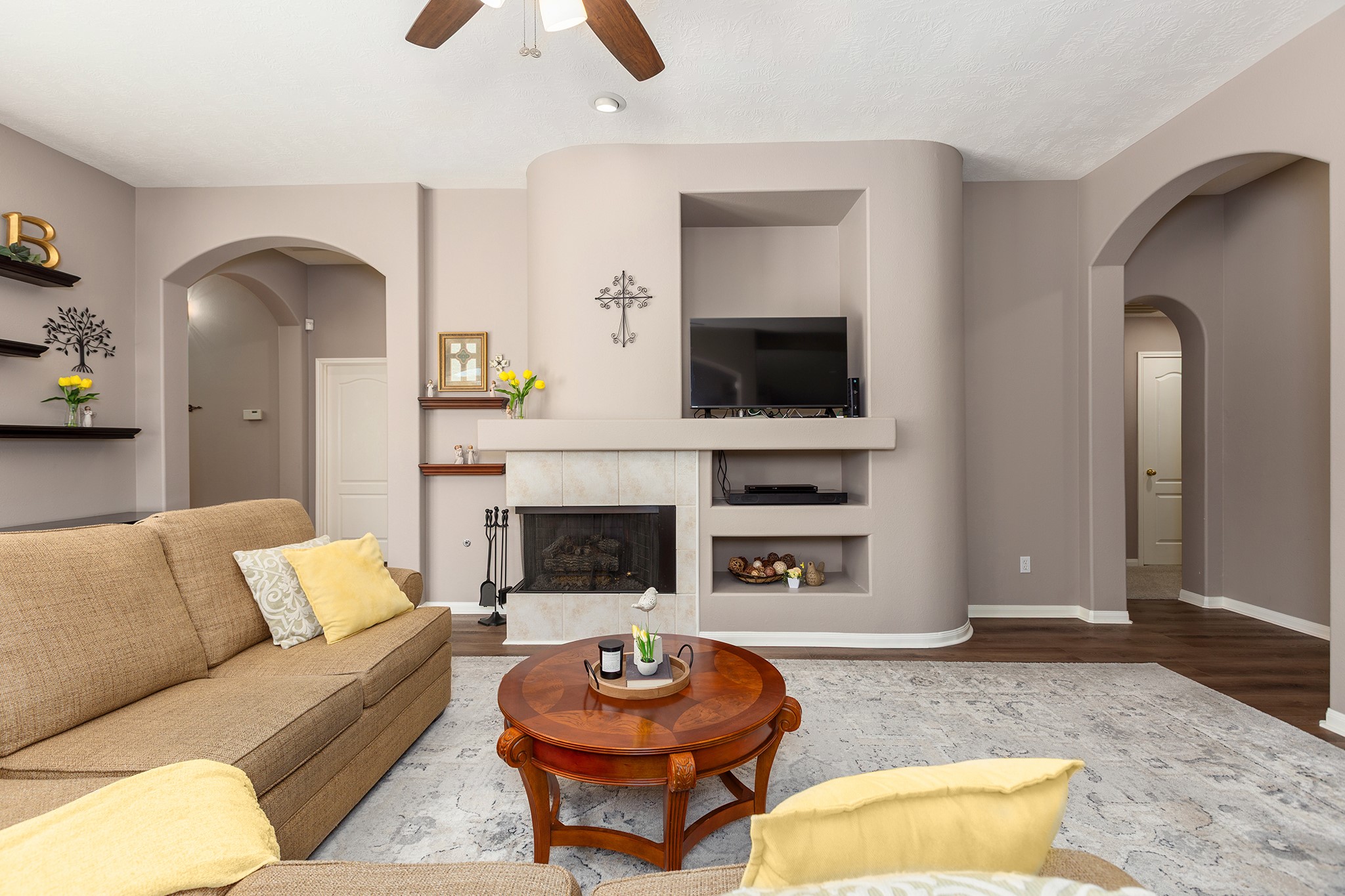 11819 Regency Forest Drive Property Photo 11