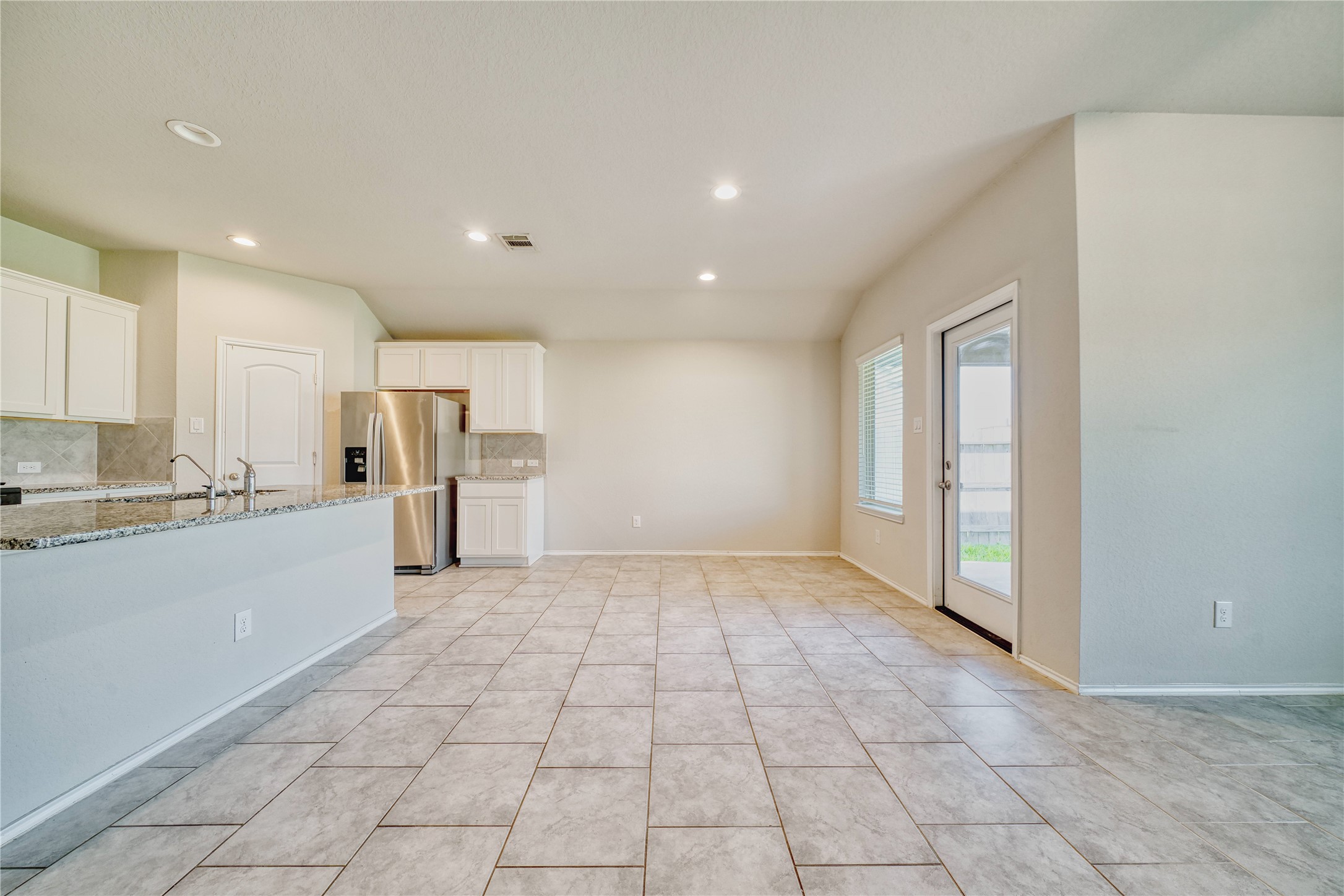 15226 Dinnet Berm Drive Property Photo 19
