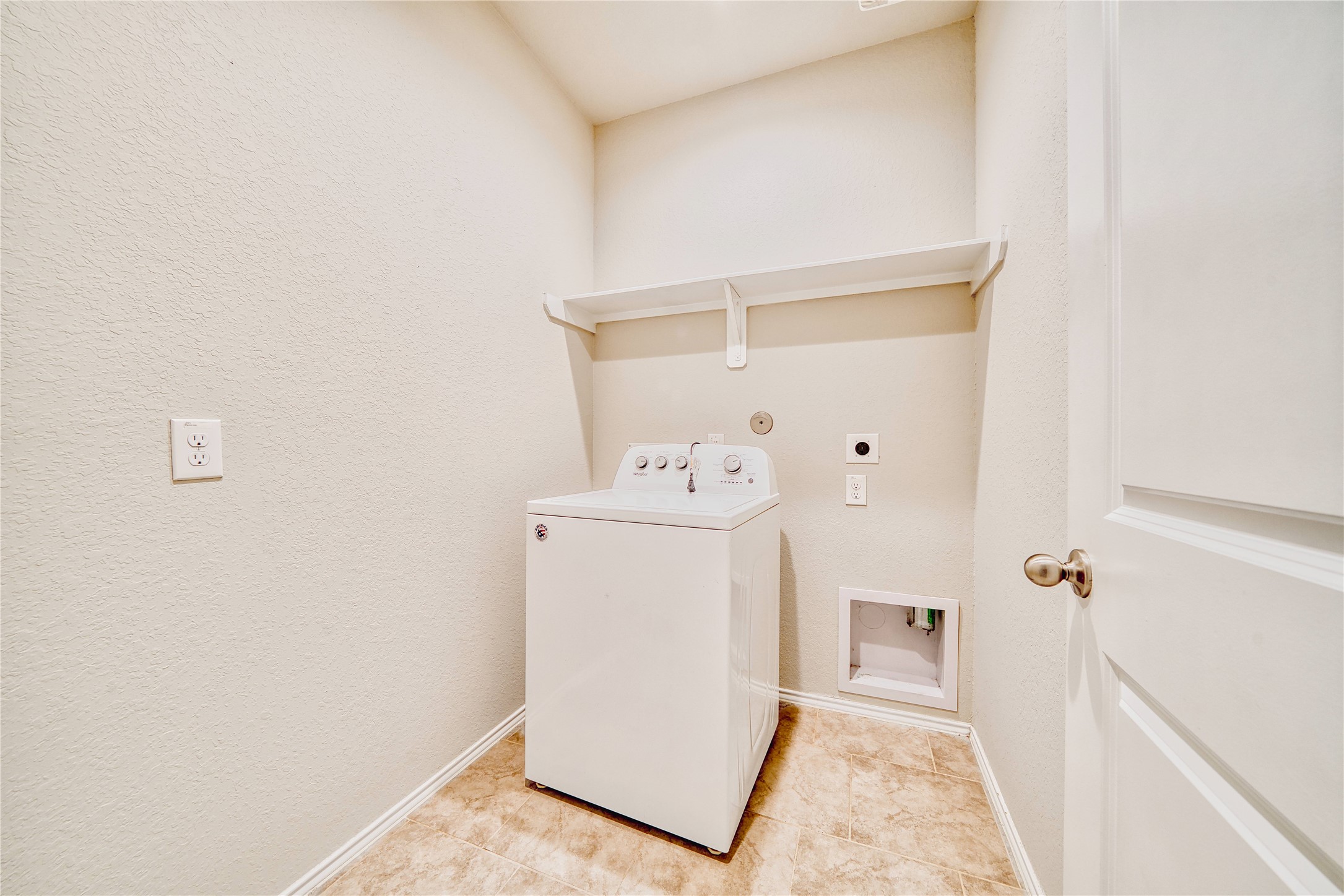 15226 Dinnet Berm Drive Property Photo 26