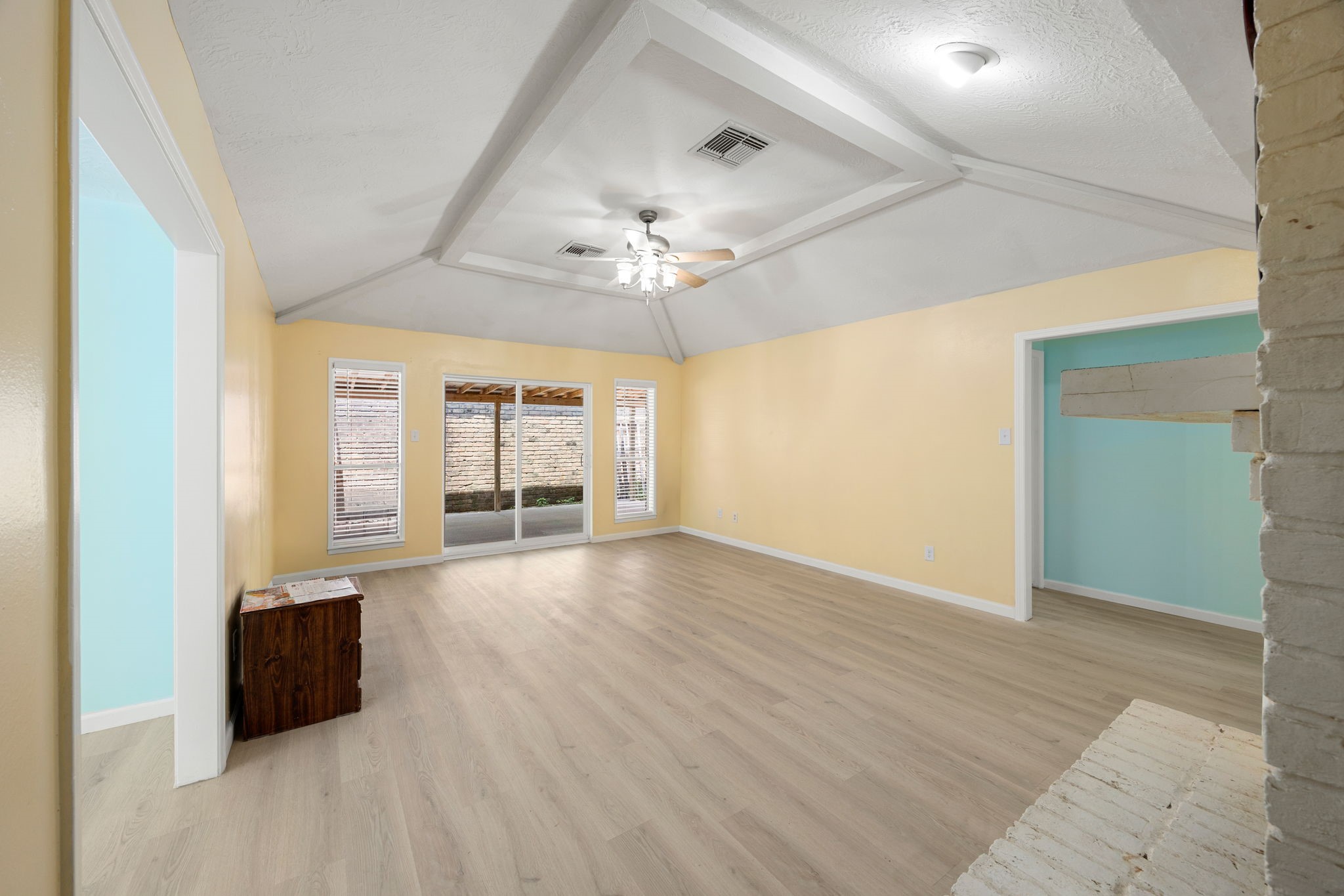 13206 Sharpbill Drive Property Photo 11