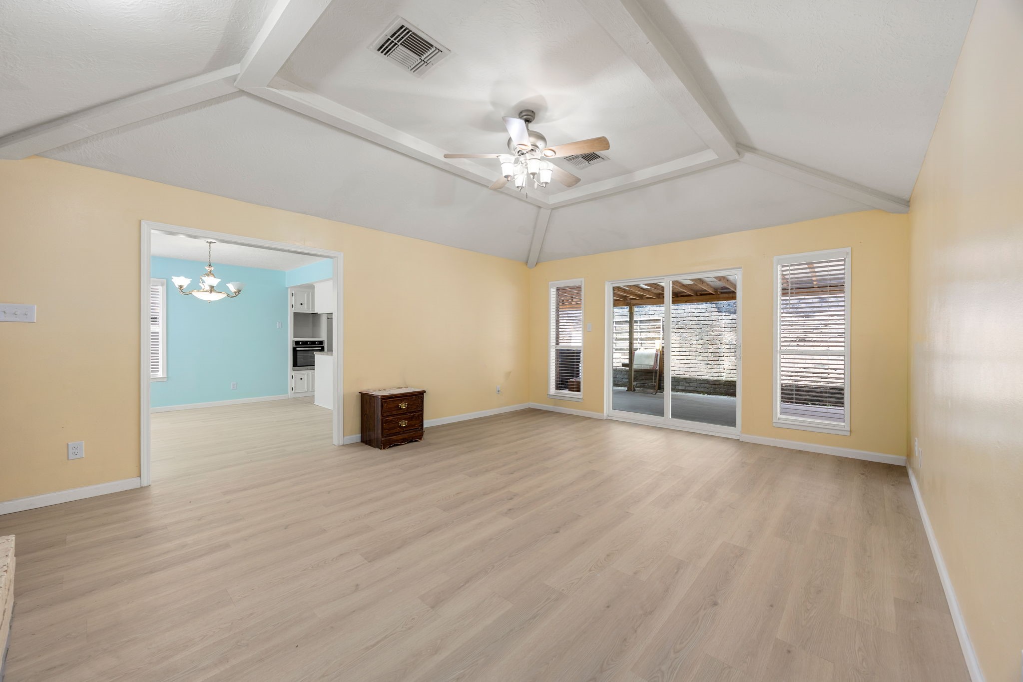 13206 Sharpbill Drive Property Photo 14