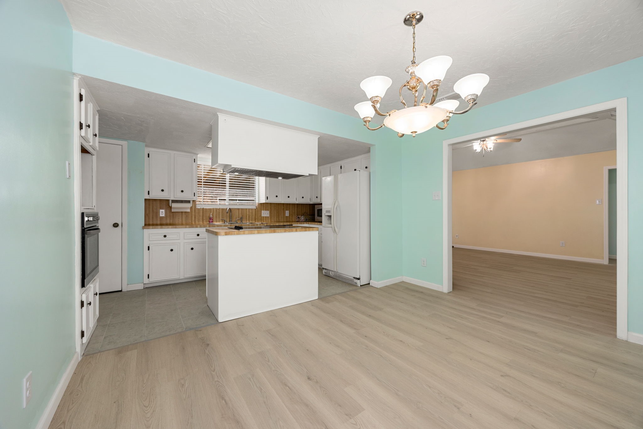 13206 Sharpbill Drive Property Photo 16