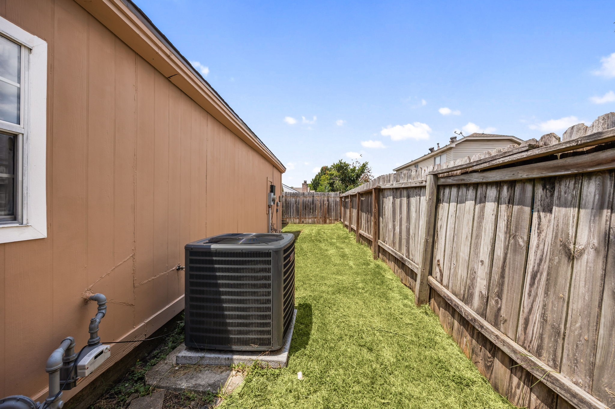 13206 Sharpbill Drive Property Photo 36
