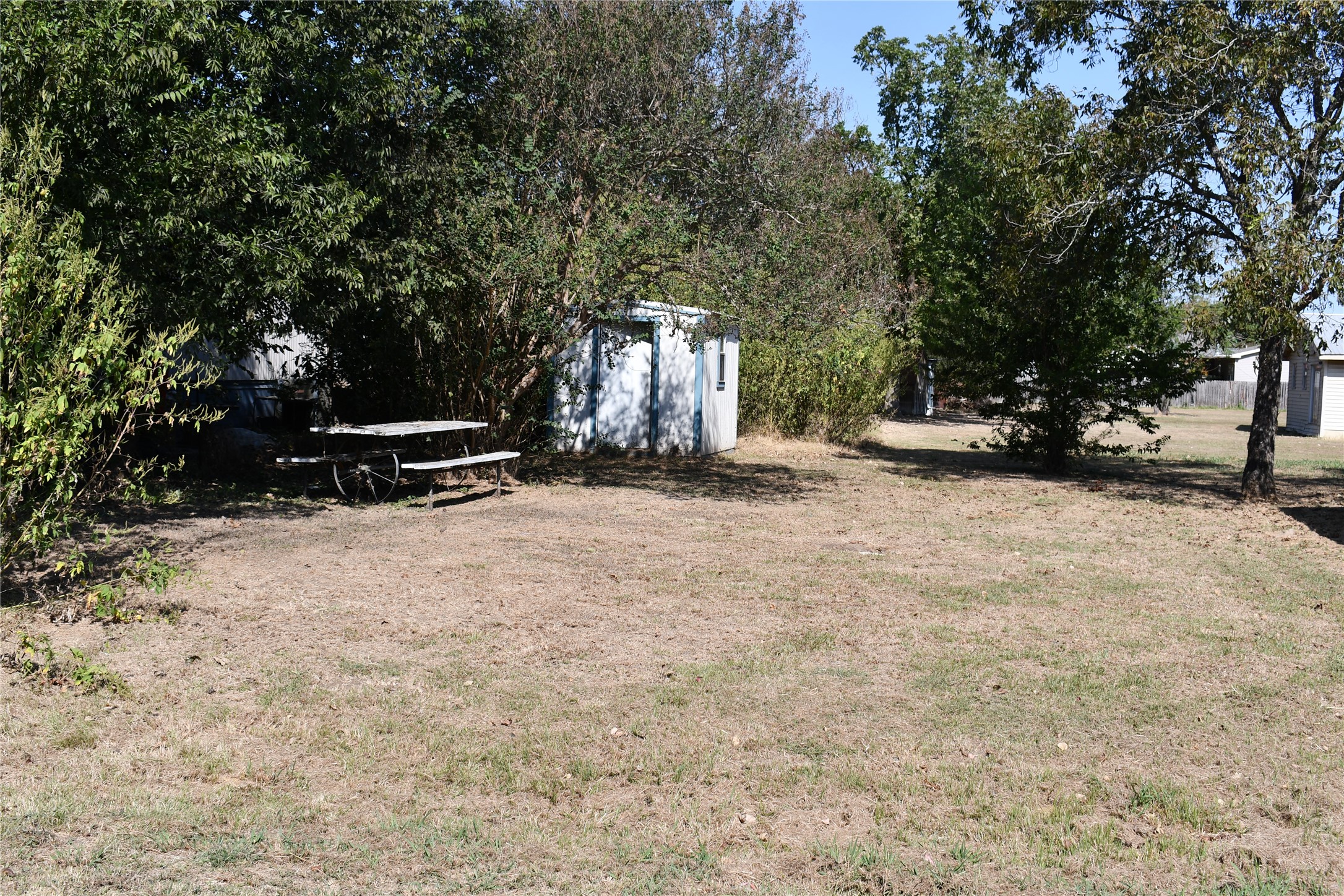 805 Caldwell Street Property Photo 10
