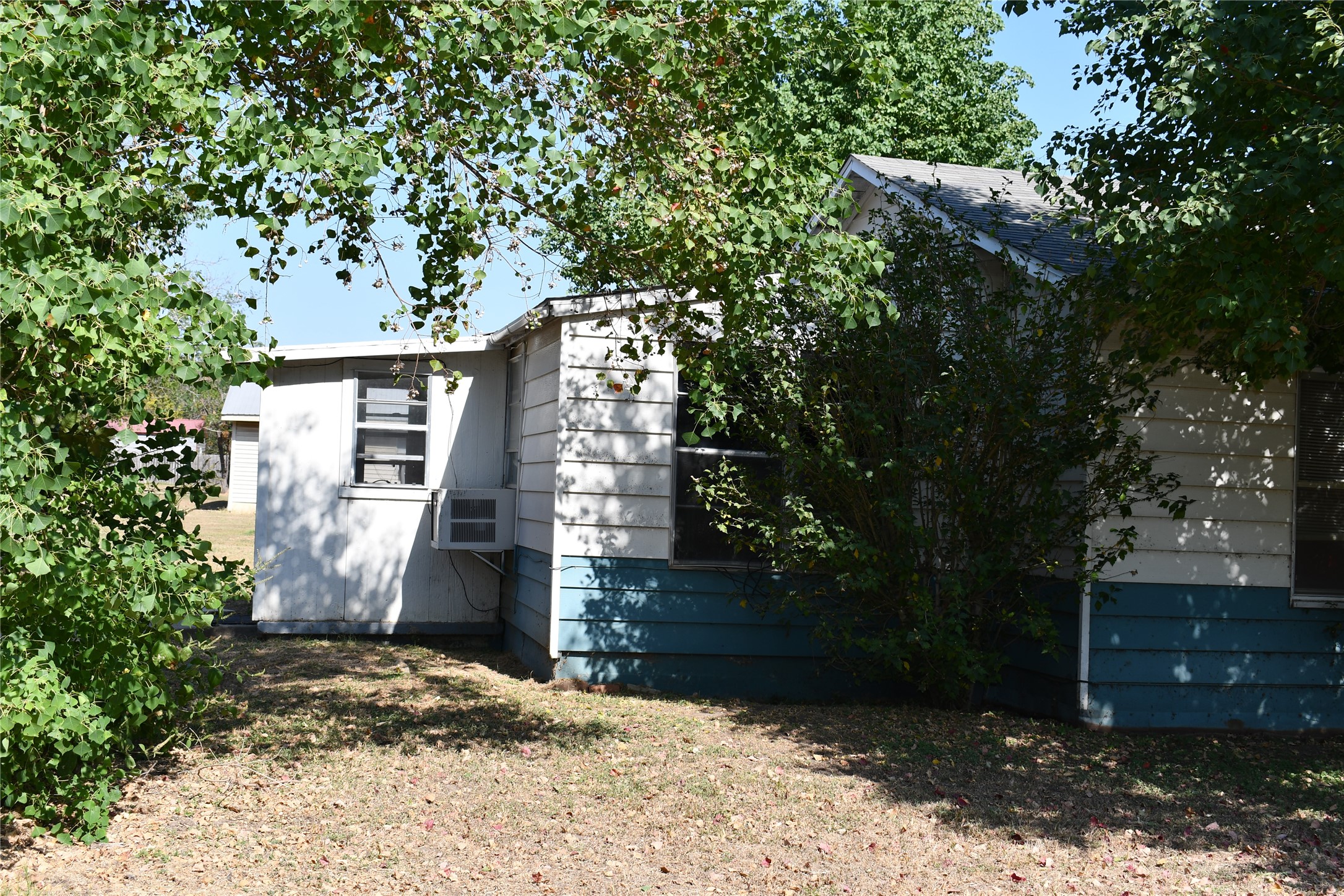 805 Caldwell Street Property Photo 13