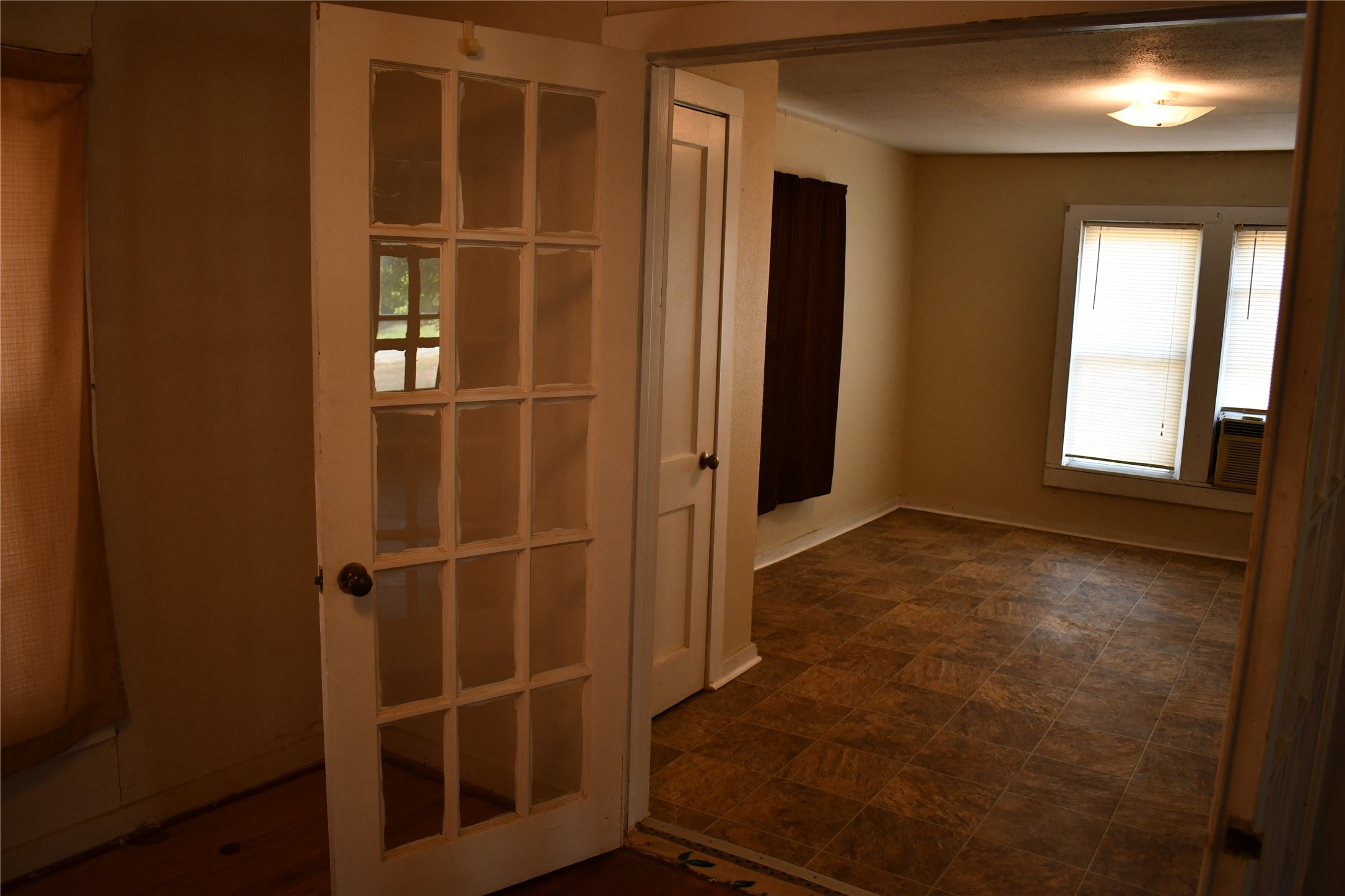805 Caldwell Street Property Photo 16