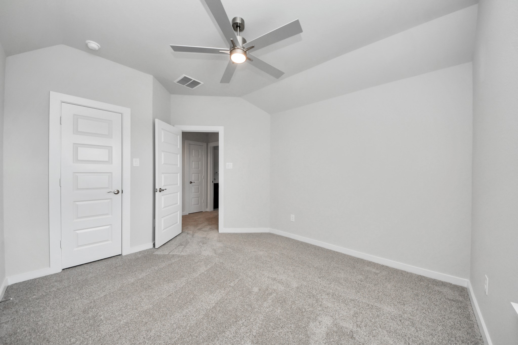 3110 Native Spring Drive Property Photo 23