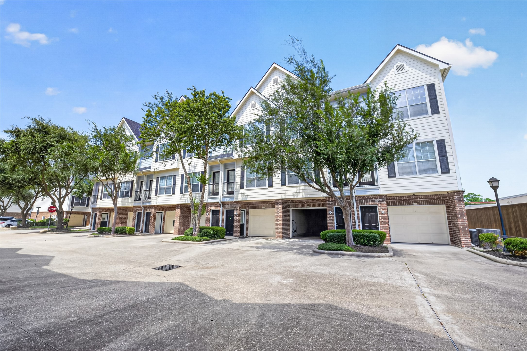 9200 Westheimer Road 1102 Property Photo 1