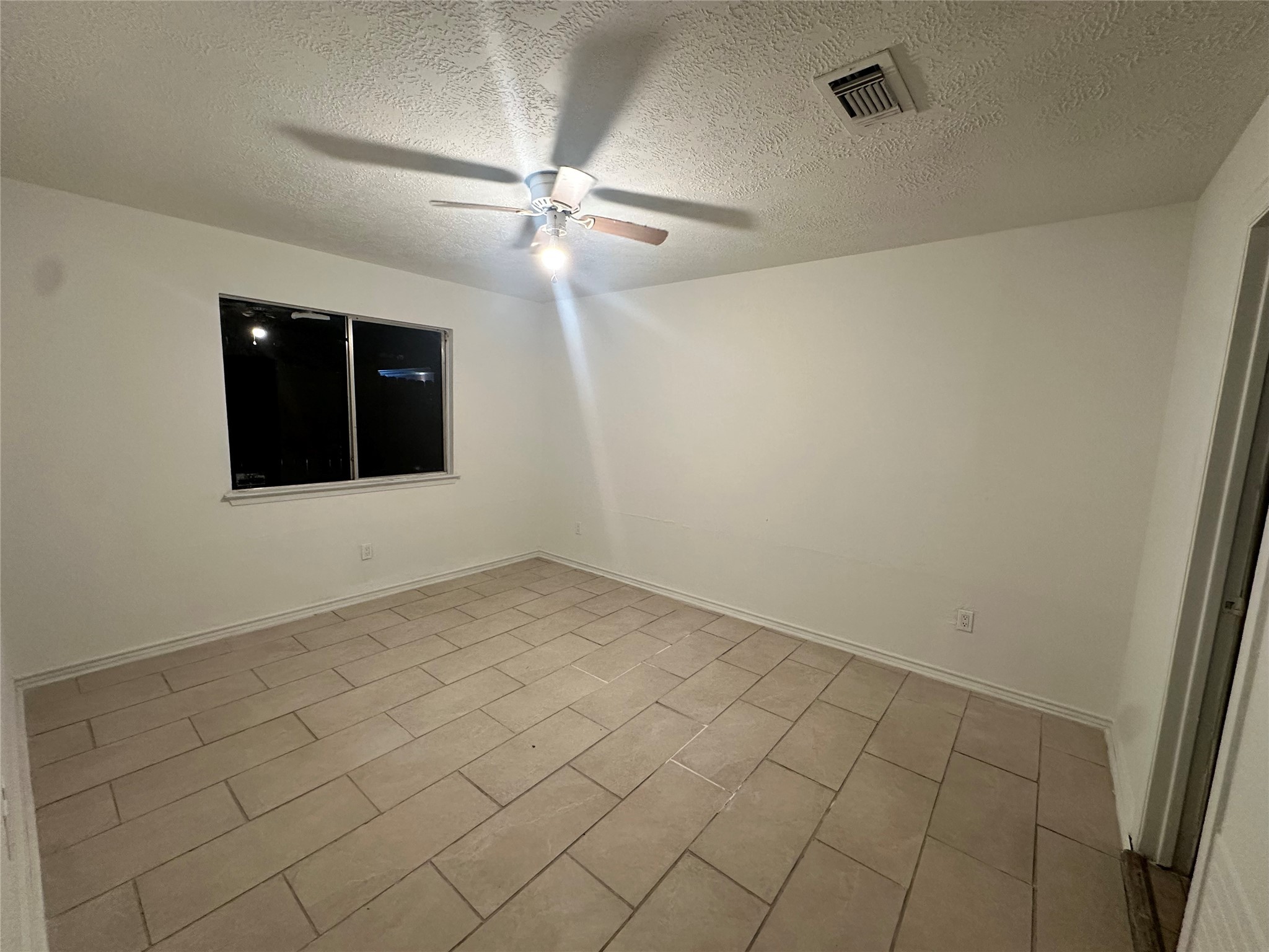 2415 Blackridge Road Property Photo 3