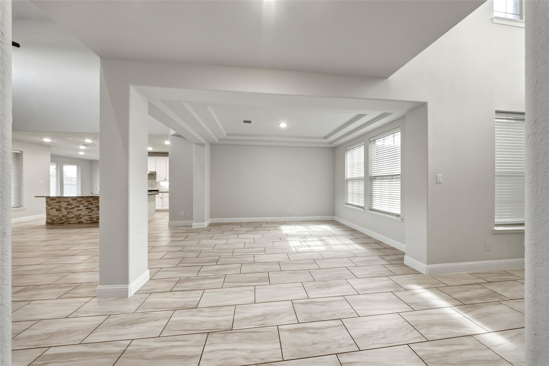 710 Turner Cove Court Property Photo 7